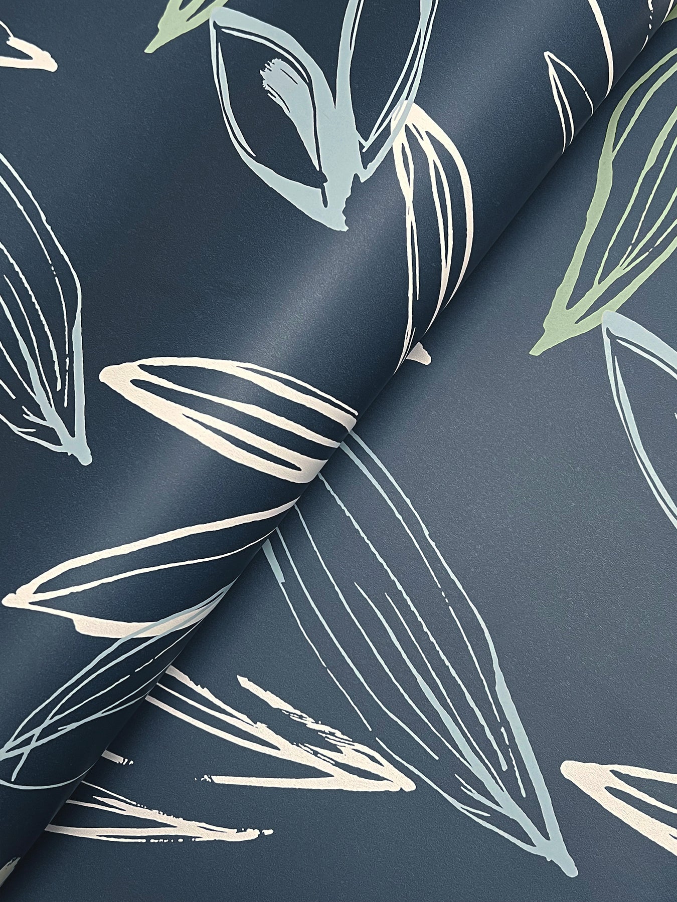 kenia-indigo-leaf-toss-wallpaper-york-wallcoverings-4197-27855 - York Wallcoverings Wallpaper