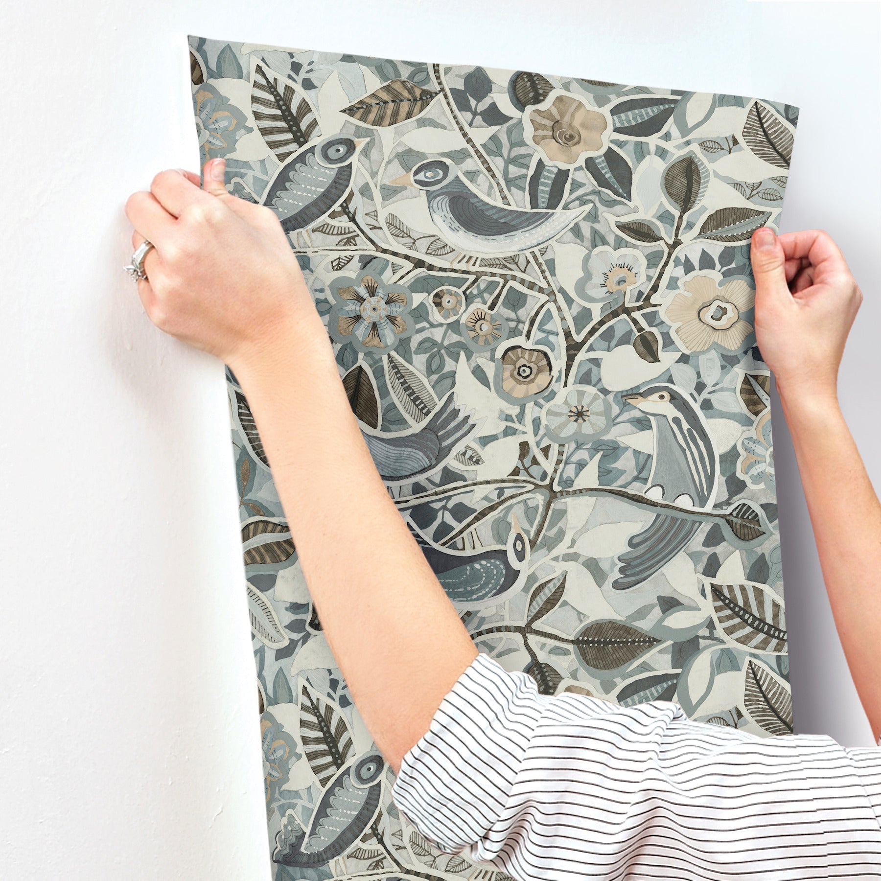 manette-slate-birds-in-the-bush-wallpaper-york-wallcoverings-4197-27886 - York Wallcoverings Wallpaper