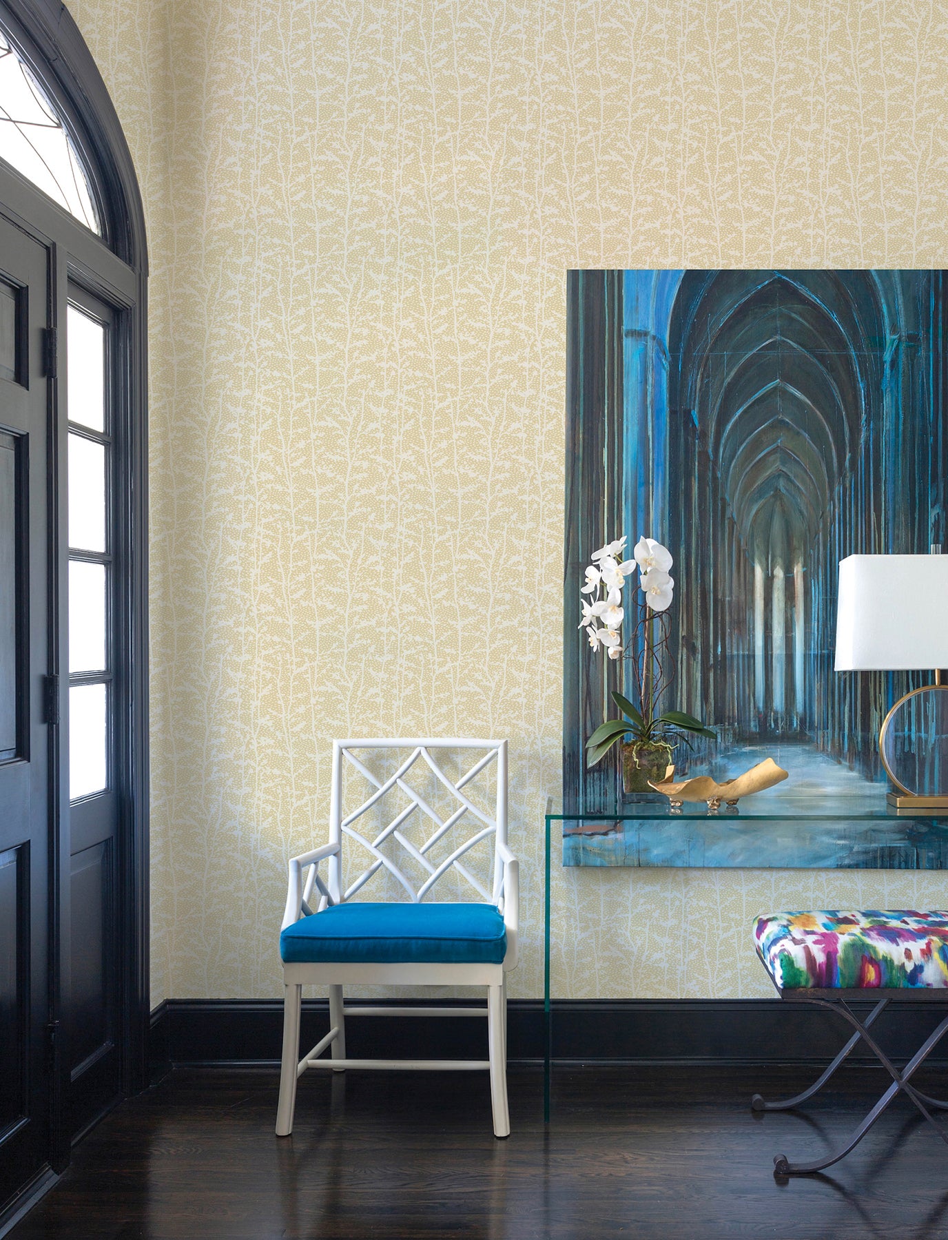 layton-butter-climbing-vines-wallpaper-york-wallcoverings-4197-84001 - York Wallcoverings Wallpaper