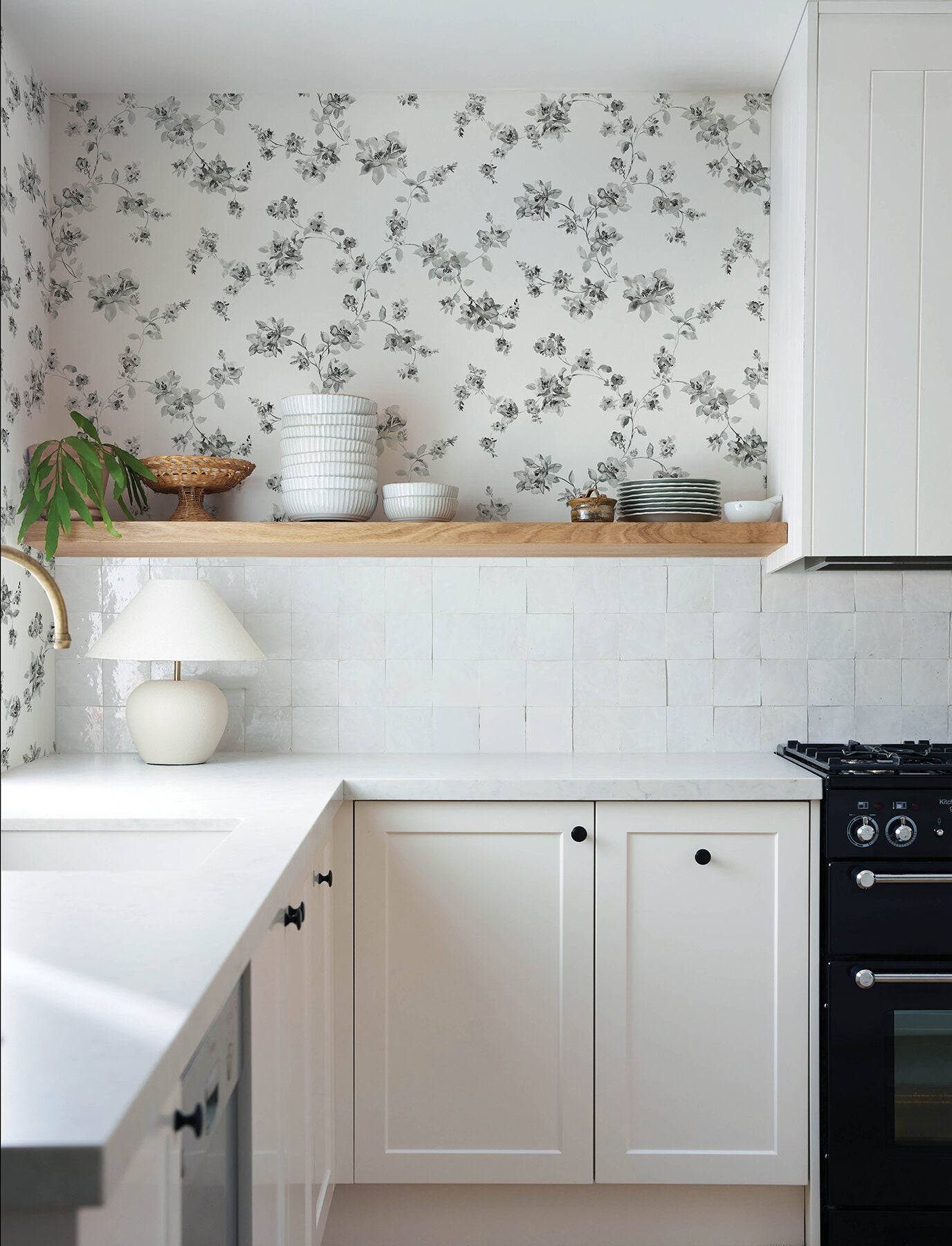 festival-floral-charcoal-trailing-wallpaper-york-wallcoverings-4199-24482 - York Wallcoverings Wallpaper