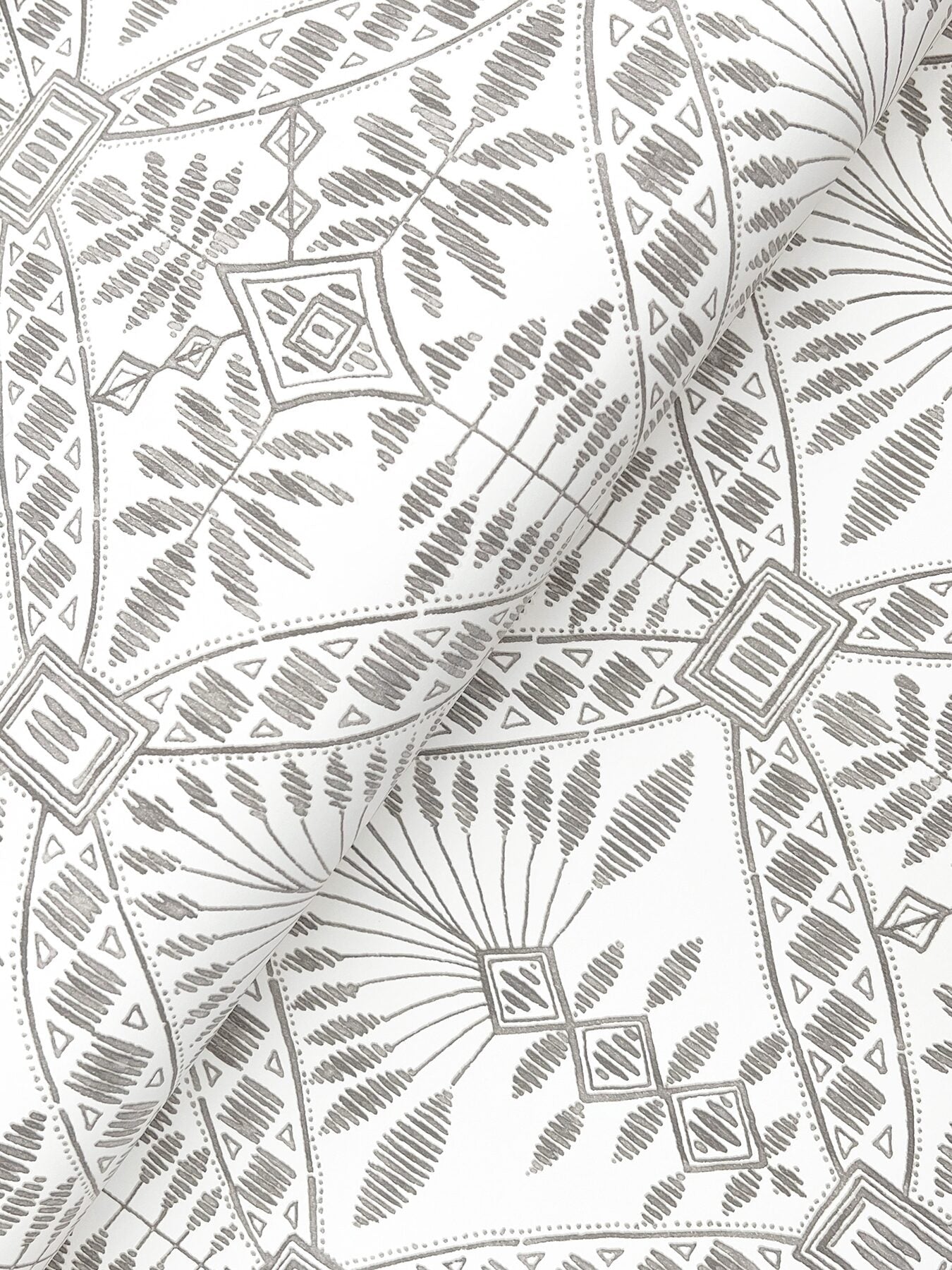 emmarie-black-geometric-wallpaper-york-wallcoverings-4199-27777 - York Wallcoverings Wallpaper