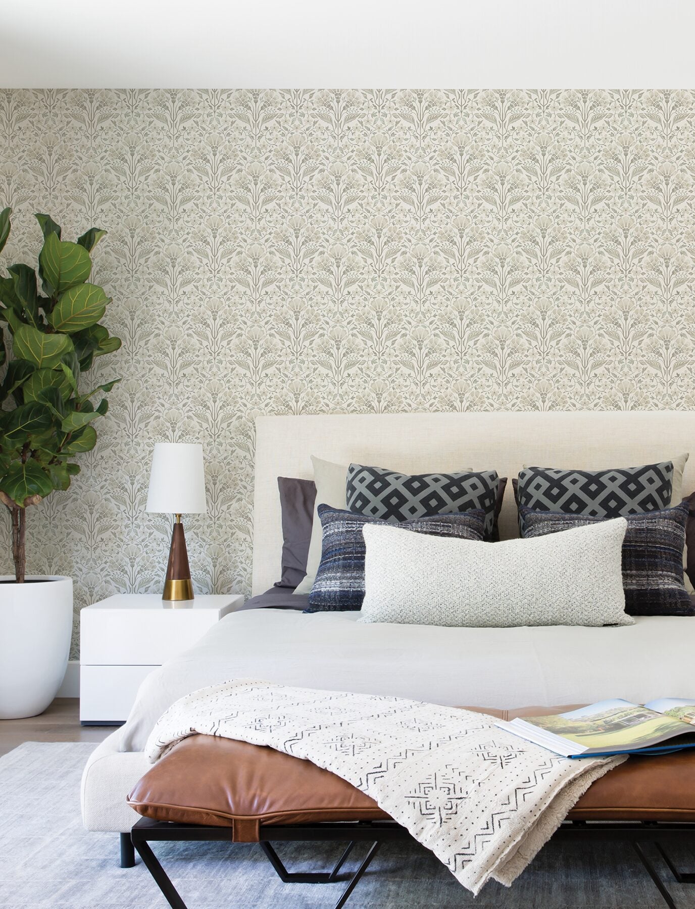 edith-neutral-floral-damask-wallpaper-york-wallcoverings-4199-83702 - York Wallcoverings Wallpaper