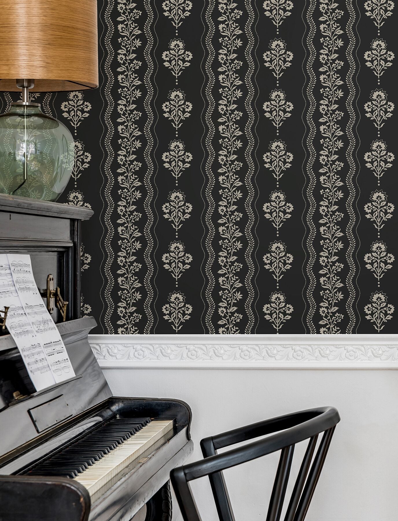 edith-light-blue-floral-damask-wallpaper-york-wallcoverings-4199-83704 - York Wallcoverings Wallpaper
