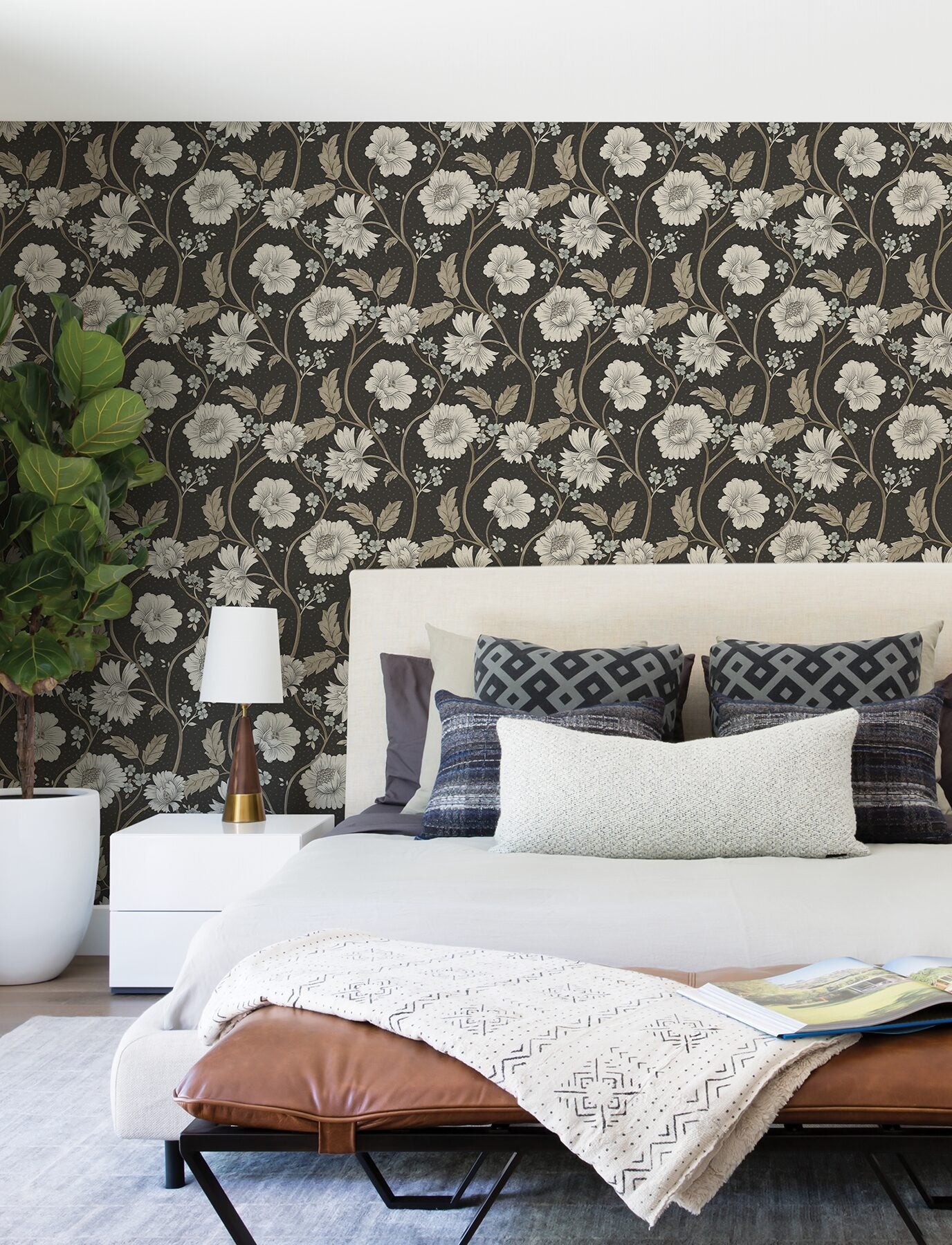 hazel-black-floral-trail-wallpaper-york-wallcoverings-4199-83707 - York Wallcoverings Wallpaper
