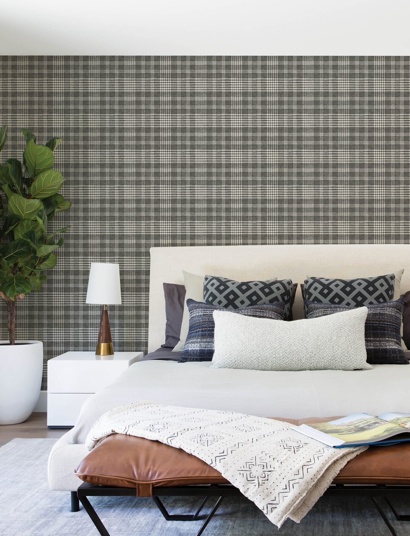 perry-black-plaid-wallpaper-york-wallcoverings-4199-83734 - York Wallcoverings Wallpaper