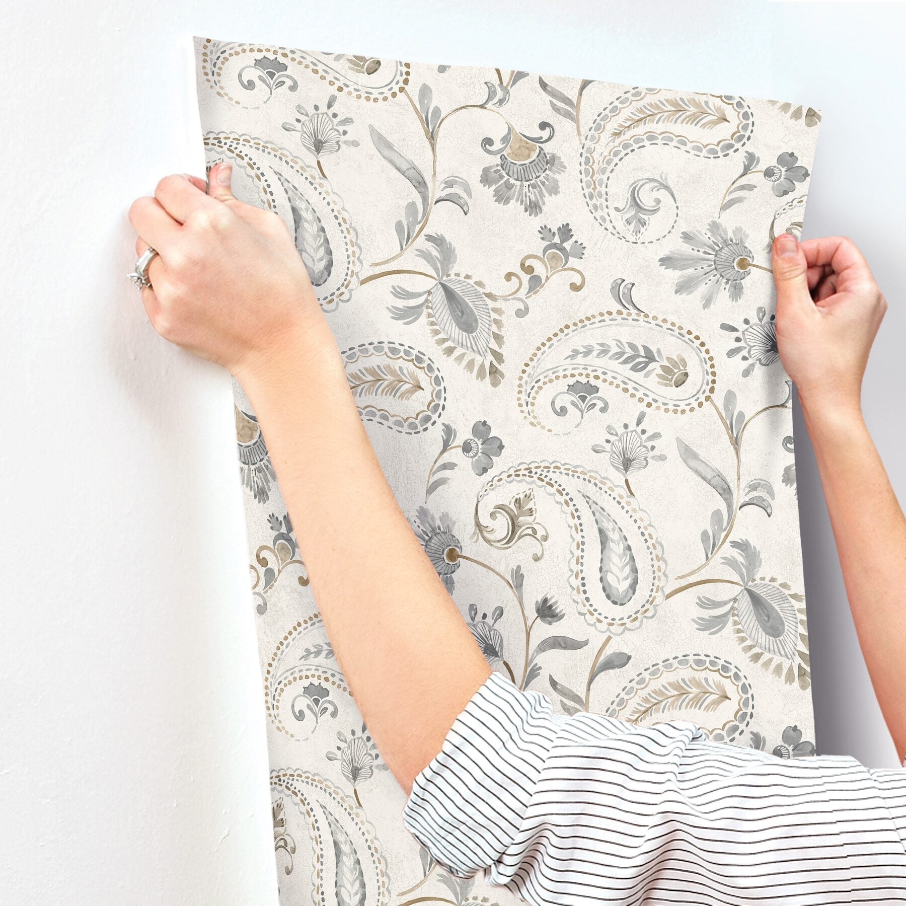 darlene-slate-jacobean-wallpaper-york-wallcoverings-4199-83745 - York Wallcoverings Wallpaper