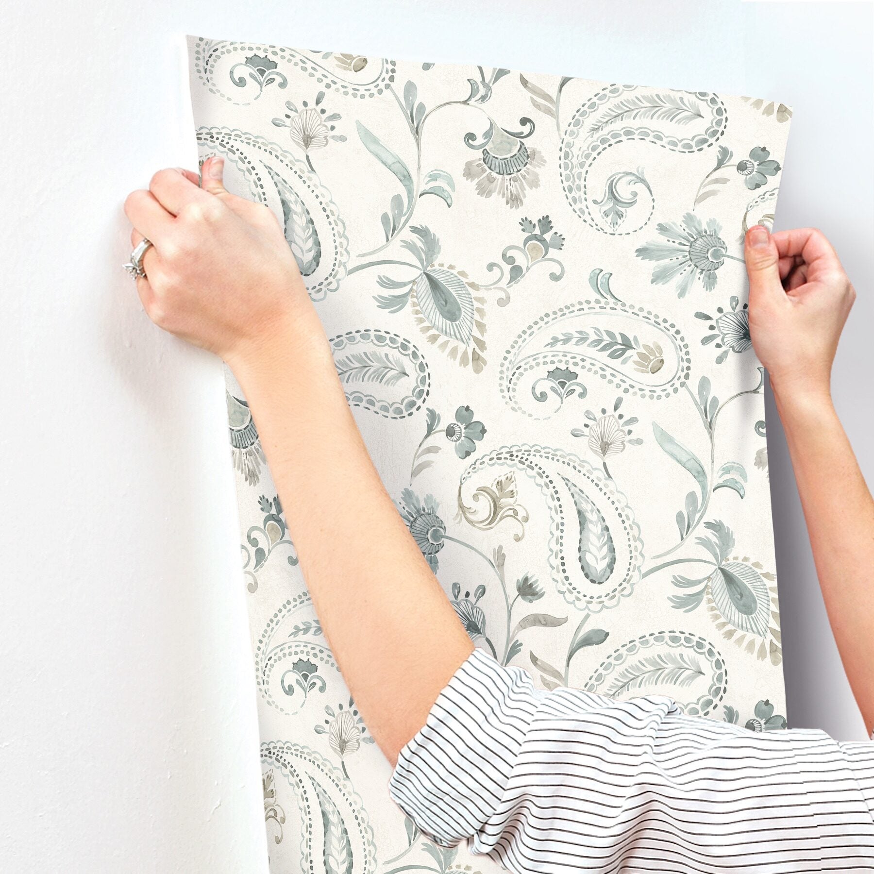 darlene-aqua-jacobean-wallpaper-york-wallcoverings-4199-83746 - York Wallcoverings Wallpaper