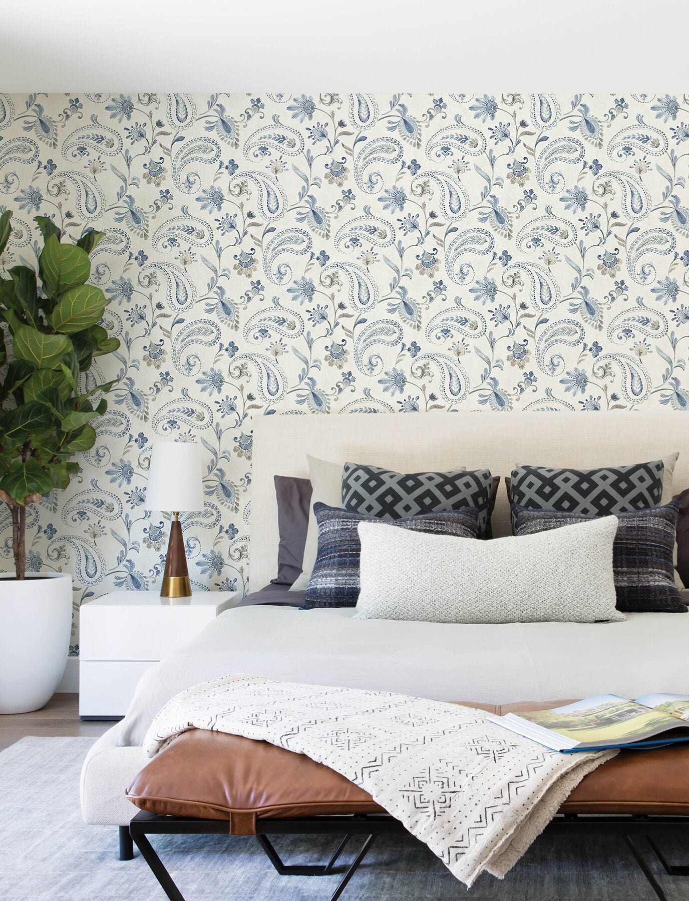 darlene-blue-jacobean-wallpaper-york-wallcoverings-4199-83748 - York Wallcoverings Wallpaper
