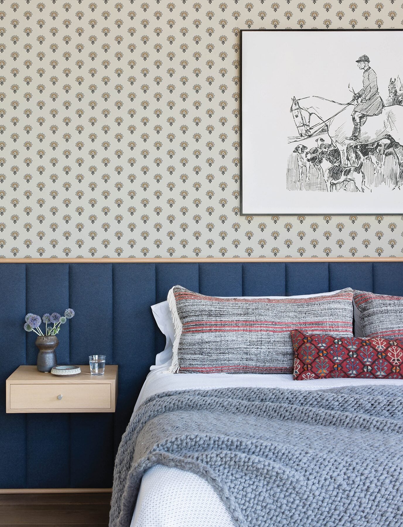 hilda-butter-floral-medallion-wallpaper-york-wallcoverings-4199-83754 - York Wallcoverings Wallpaper