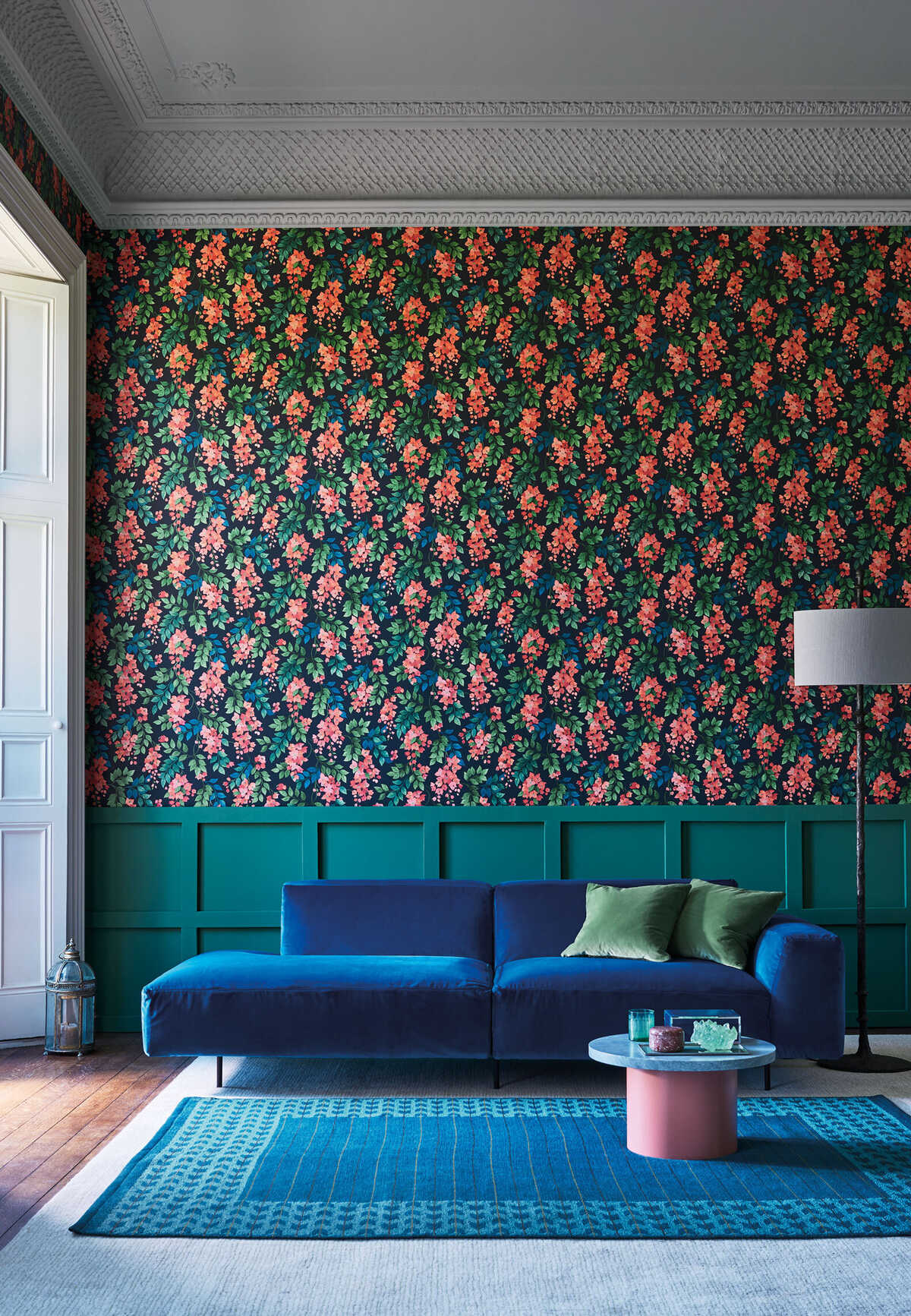 Bougainvillea - Rouge/Green/C Sky/Charcoal - COLE & SON Wallpaper