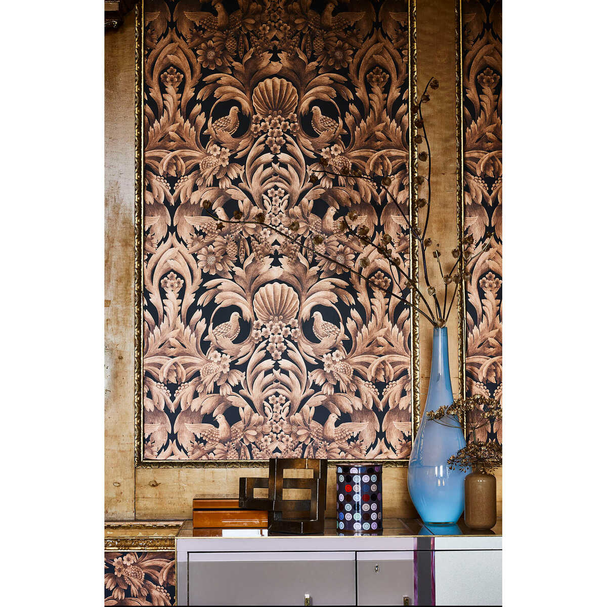Gibbons Carving - Mbrnz/Chr - COLE & SON Wallpaper