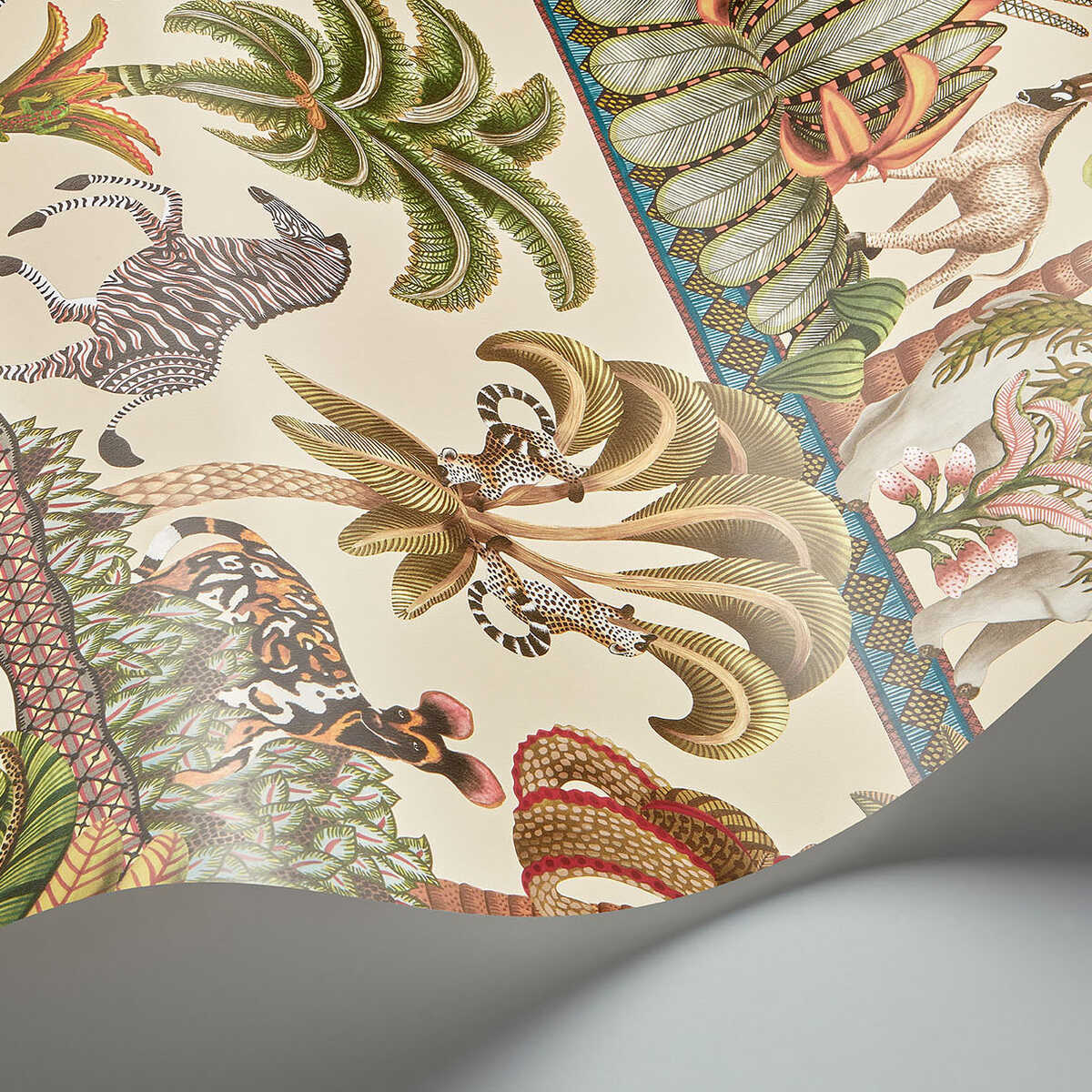 Afrika Kingdom - Olgreen & Spgreen/Cream - COLE & SON Wallpaper