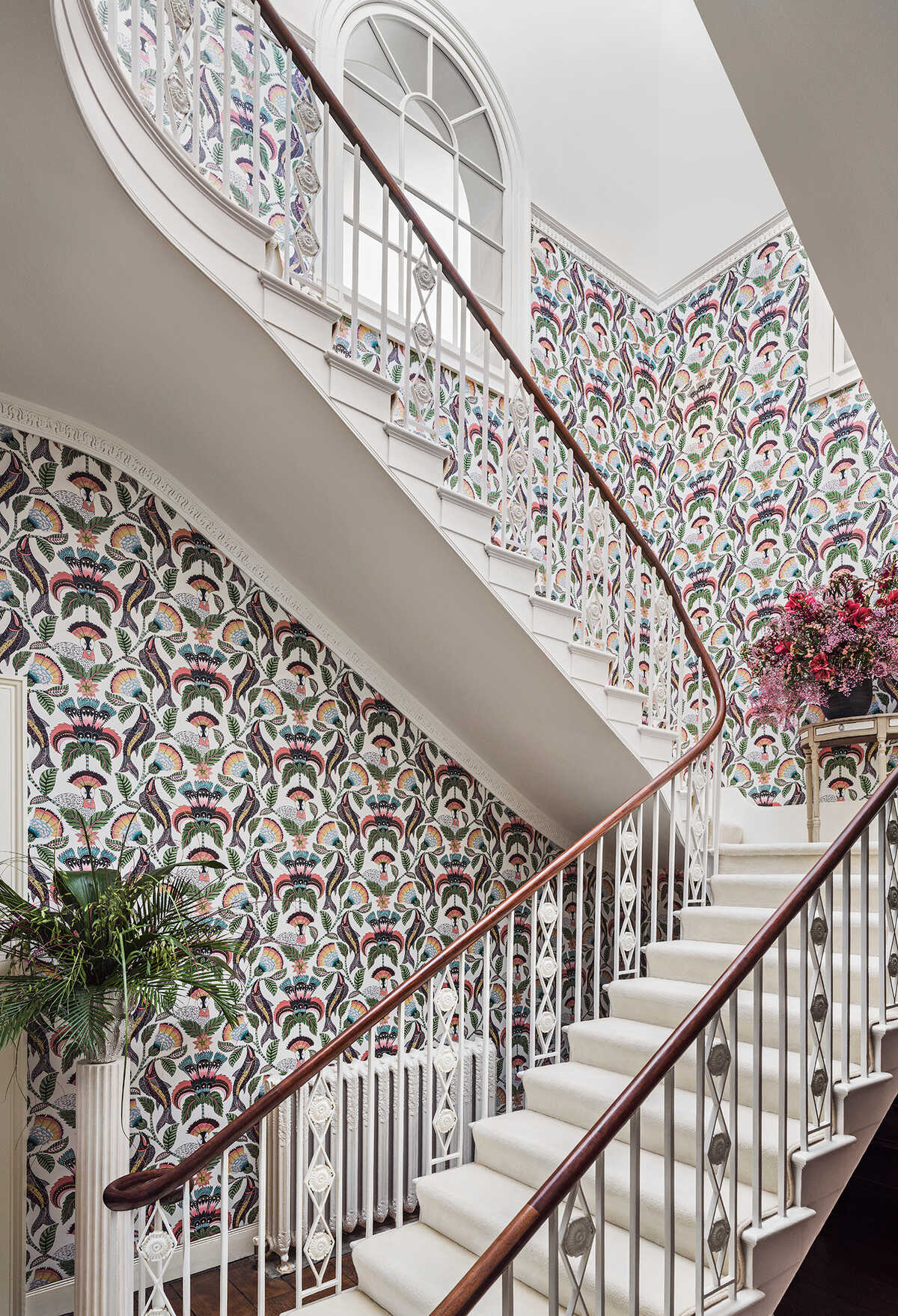 Nene - Coral Parchment - COLE & SON Wallpaper