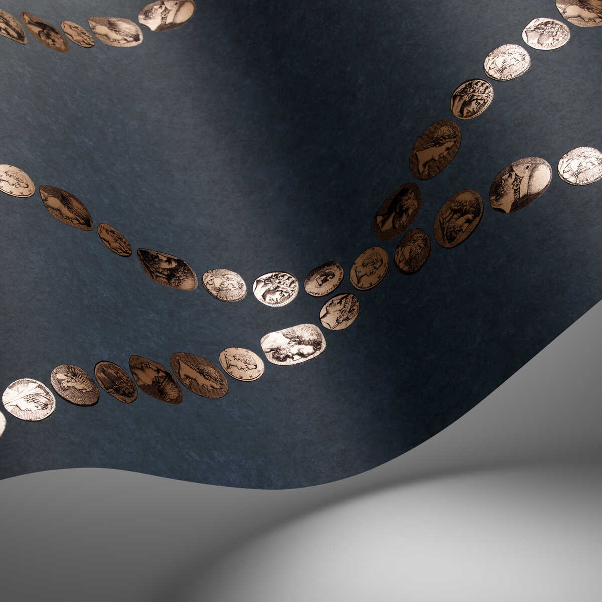 Cammei - Slate & Rose Gold - COLE & SON Wallpaper