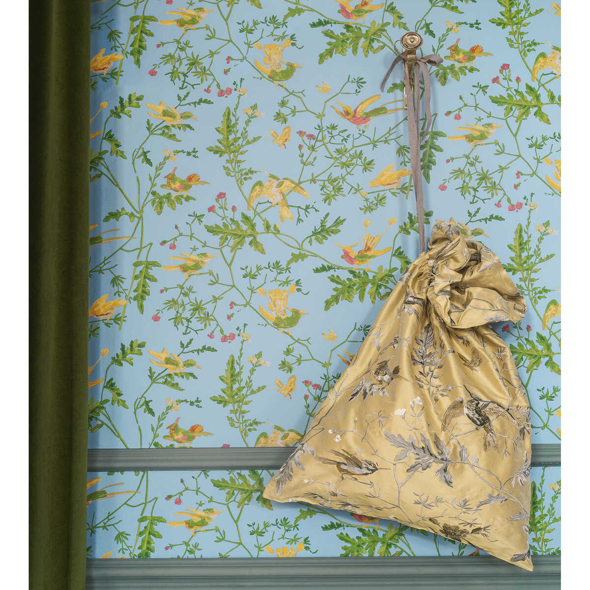 Hummingbirds - Yellow/Blue - COLE & SON Wallpaper