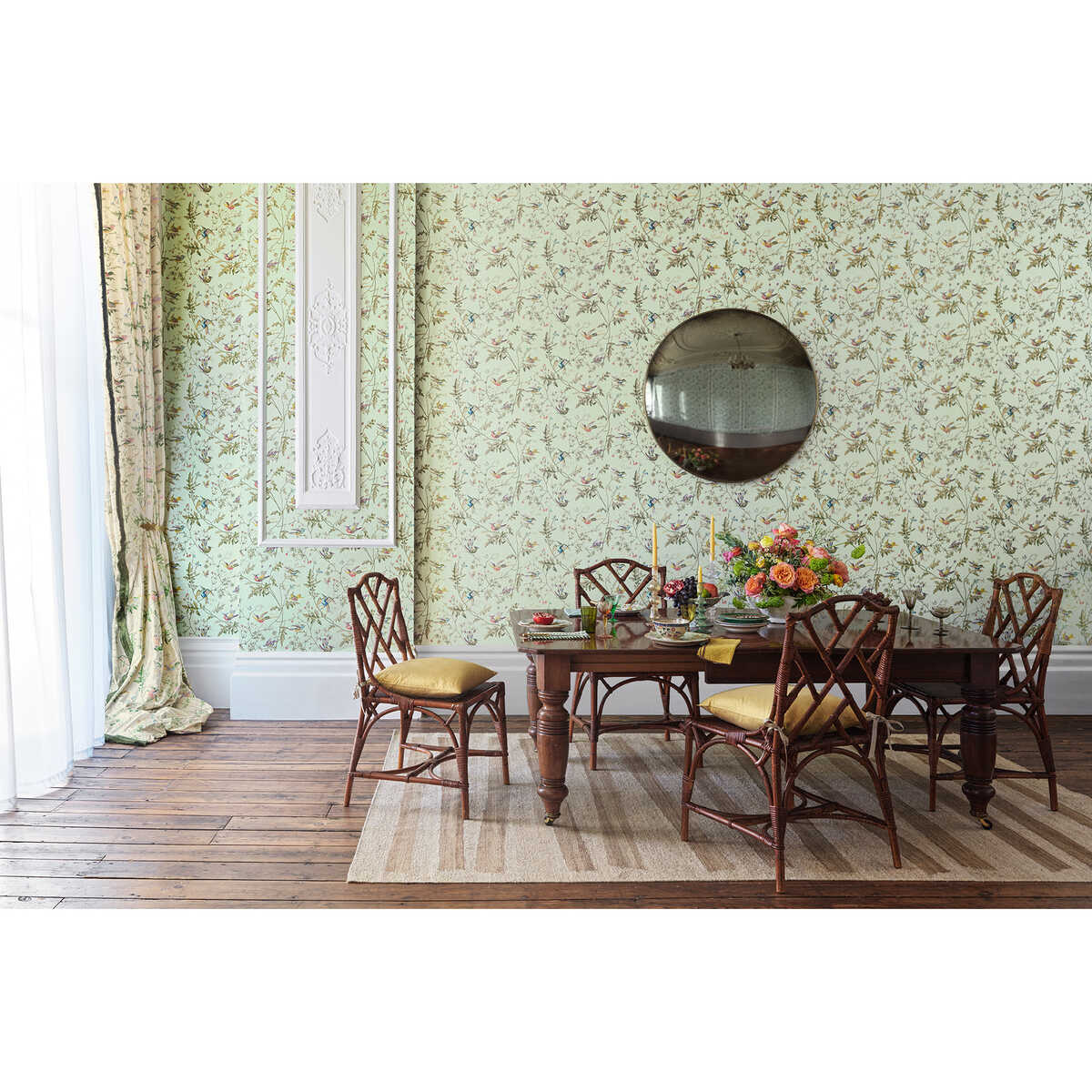 Hummingbirds - Spa/Multi - COLE & SON Wallpaper