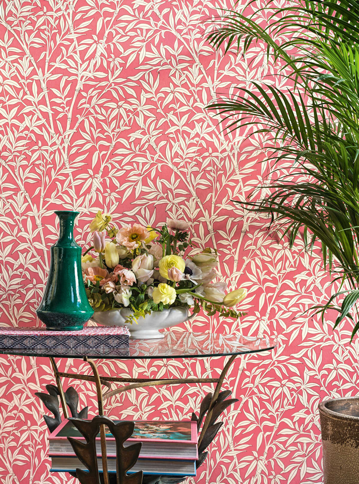 Bamboo Forest - Chalk/Rouge - COLE & SON Wallpaper