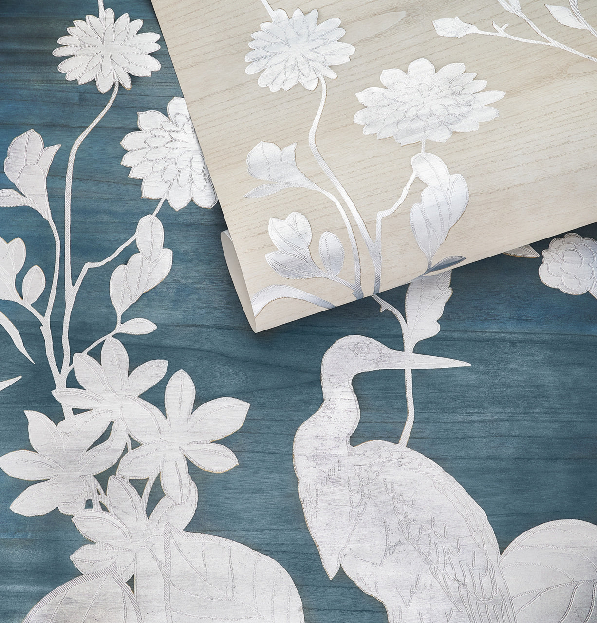 FLOURISH-GRAPHITE-GOLD-PHILLIP-JEFFRIES-10348 - Phillip Jeffries Wallpaper Wallcovering