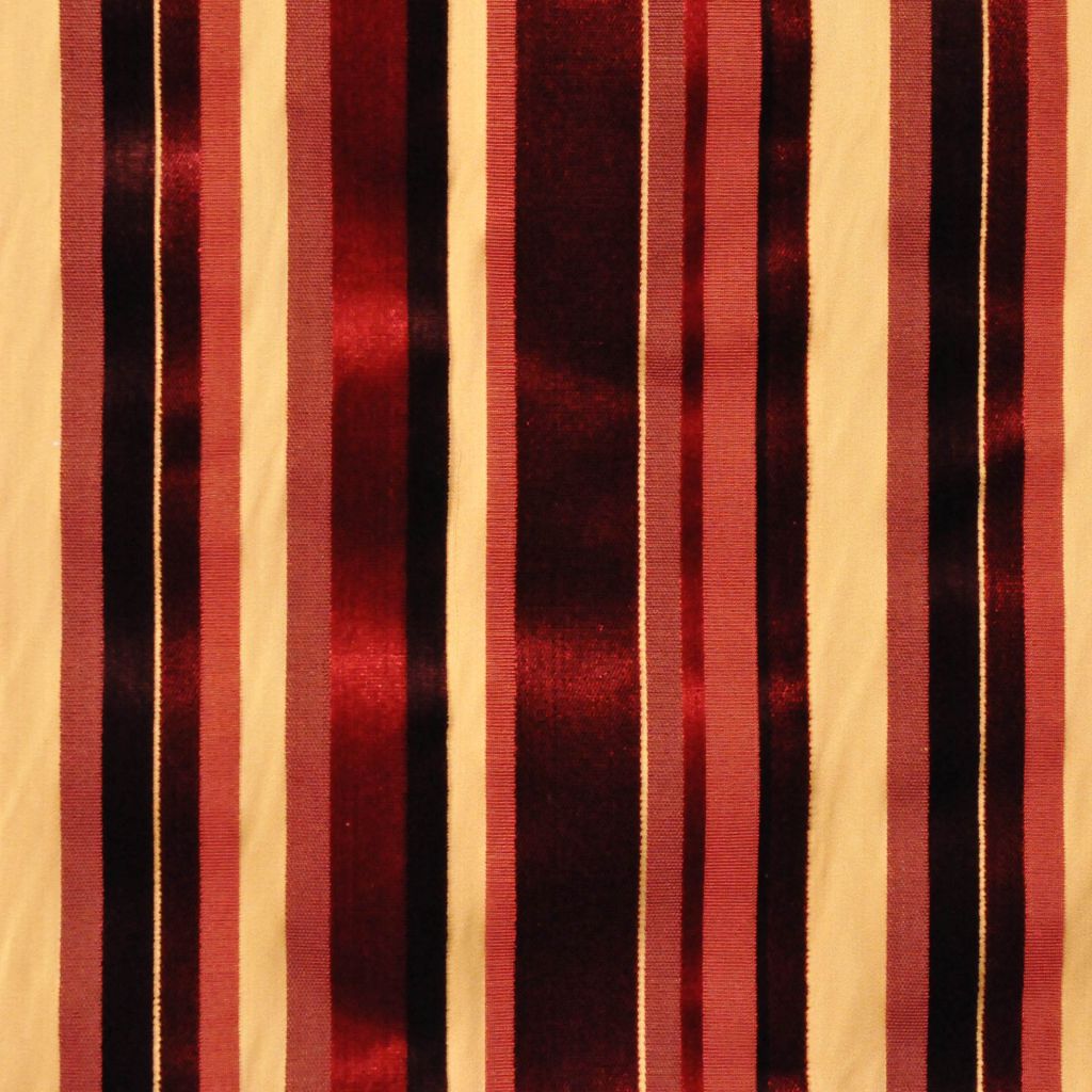 2SR â BURGUNDY