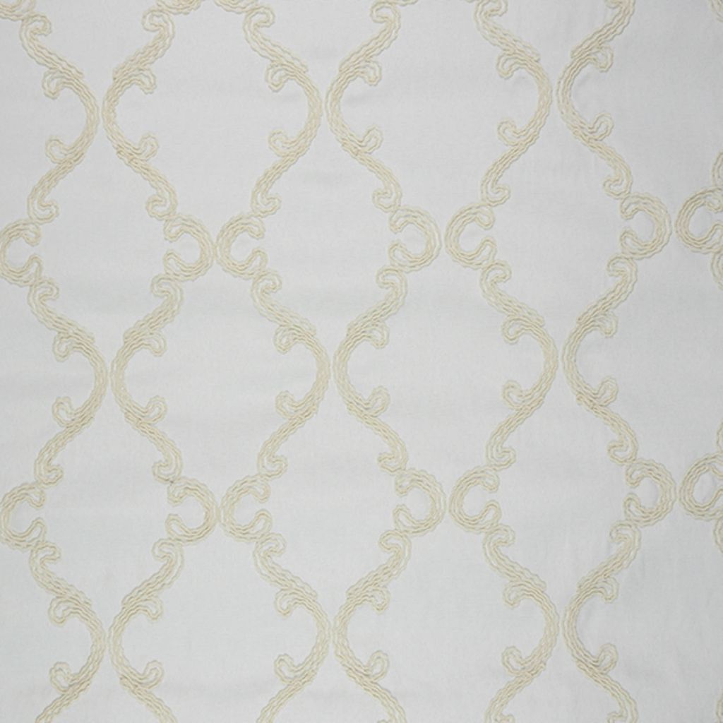 CURLS AND SWIRLS – Winter