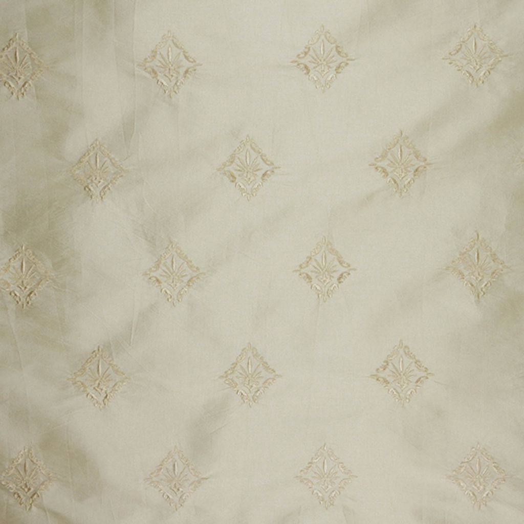GLACIAL LAKE – IVORY