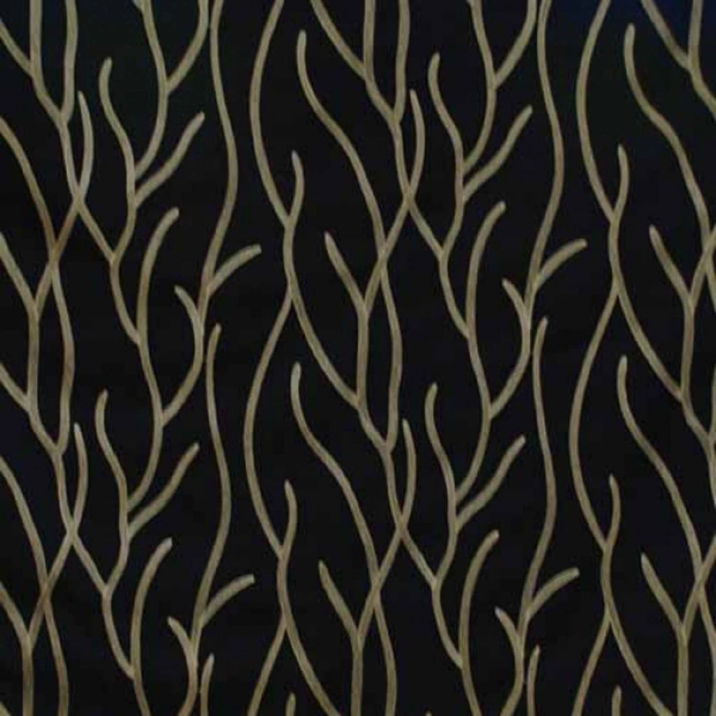 AGAINST THE WIND – BLACK