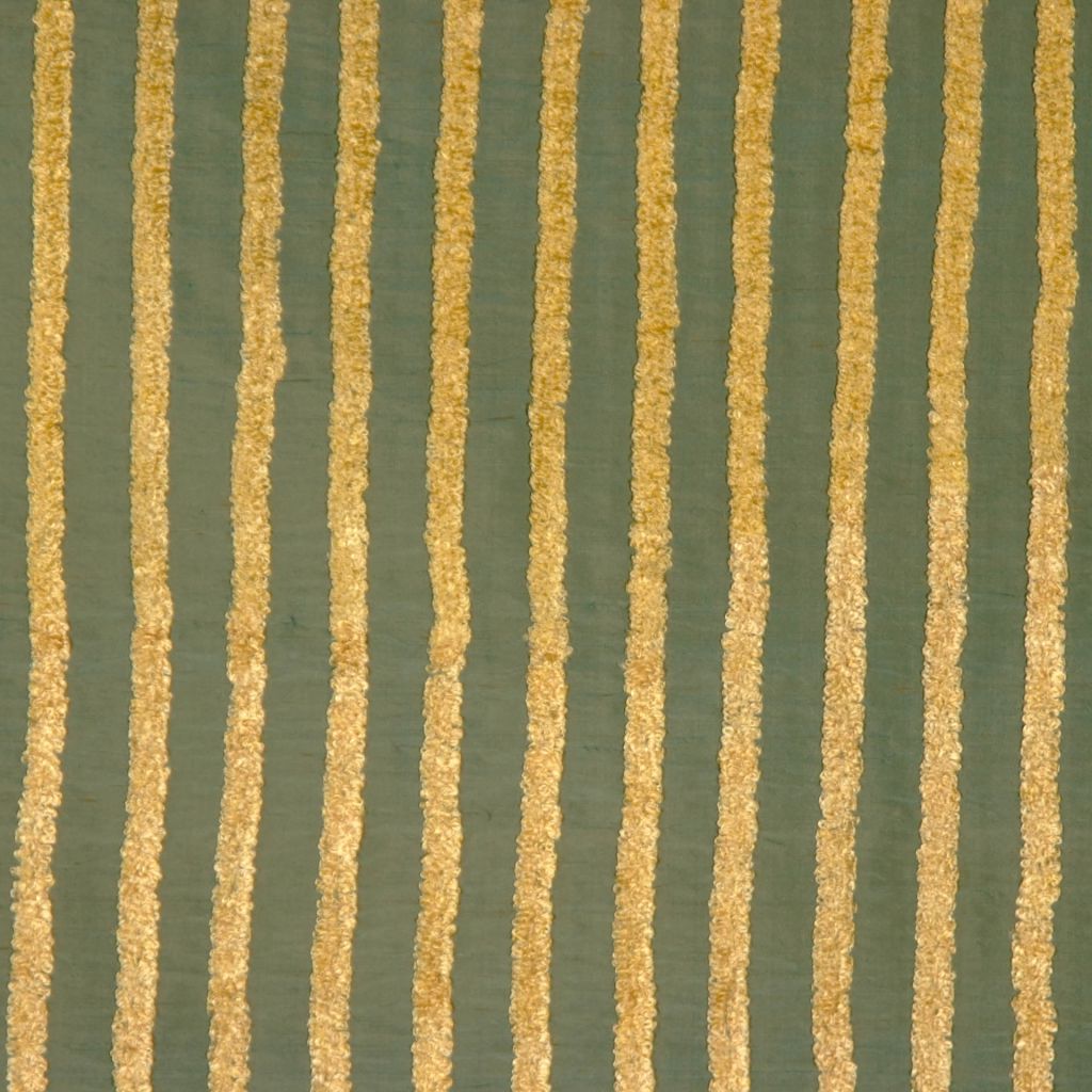 W07999 – 21