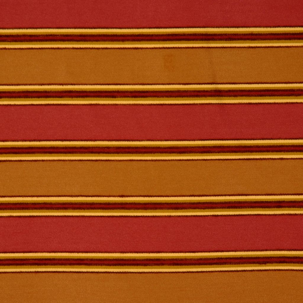 W07935 – 8301