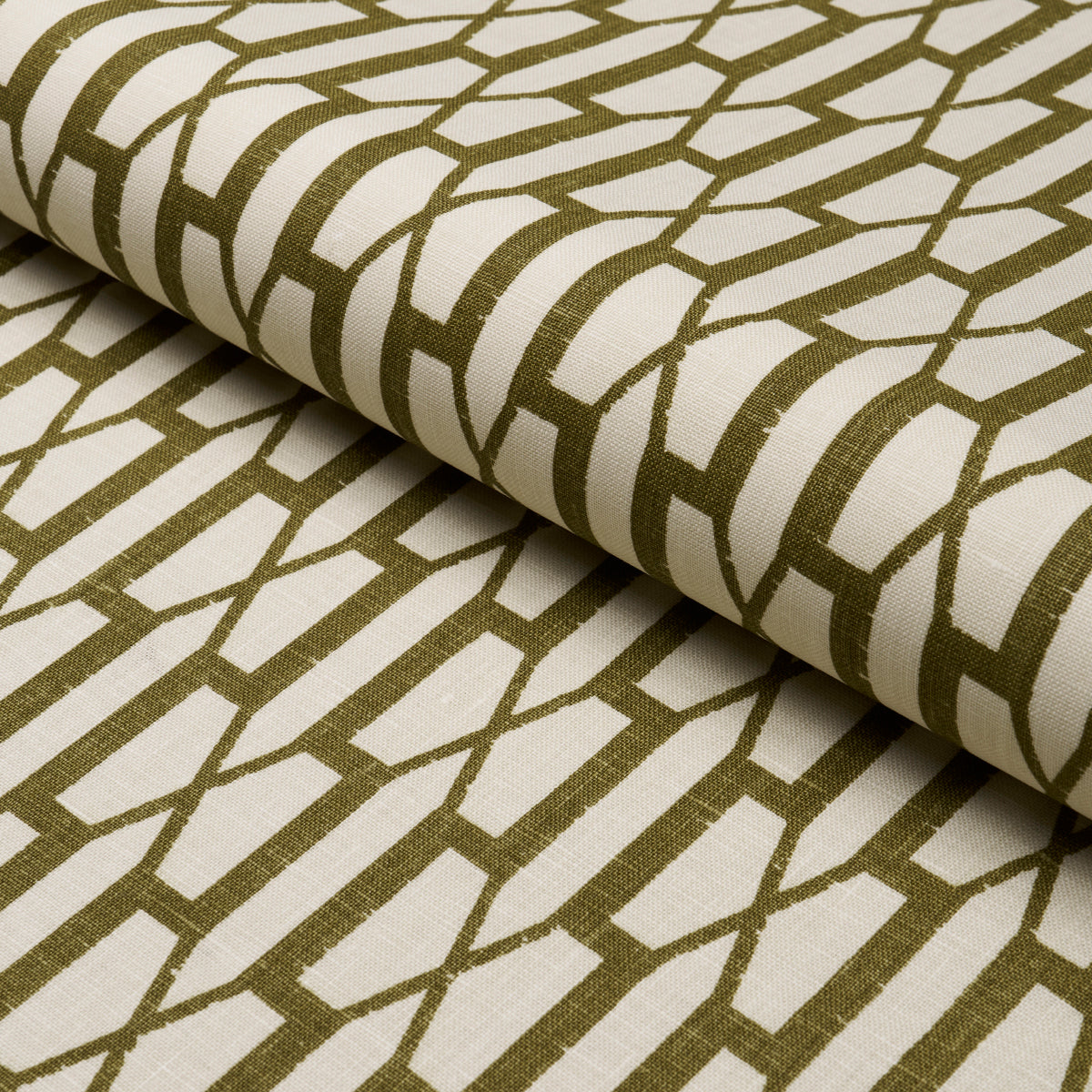BELVEDERE-OLIVE-SCHUMACHER-177191 - Schumacher Tela