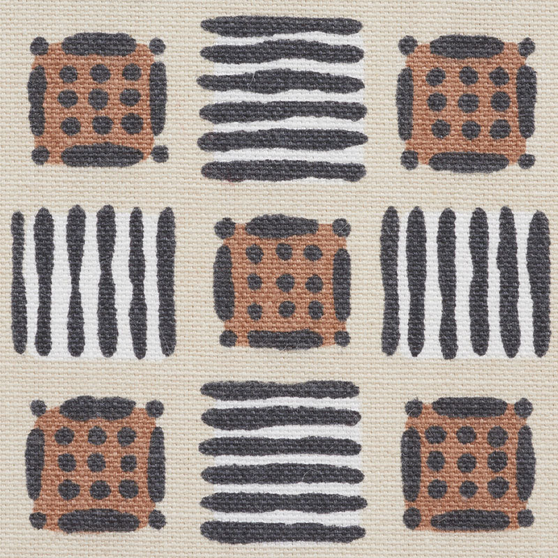 MOTTLEY-GRID-WREN-SCHUMACHER-177860