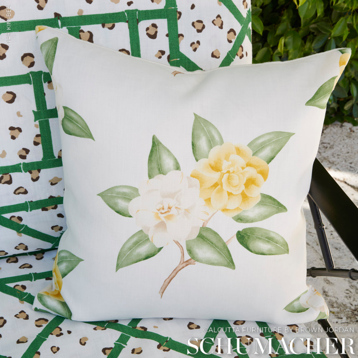 CASABLANCA-FLORAL-INDOOR-OUTDOOR-PALE-YELLOW-SCHUMACHER-180912 - Schumacher Fabric