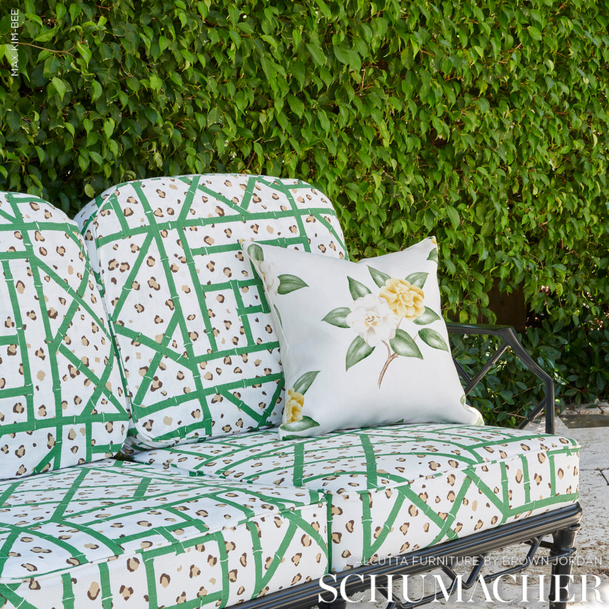 FANCY-BEAST-INDOOR-OUTDOOR-SAFARI-GREEN-SCHUMACHER-180950 - Schumacher Fabric