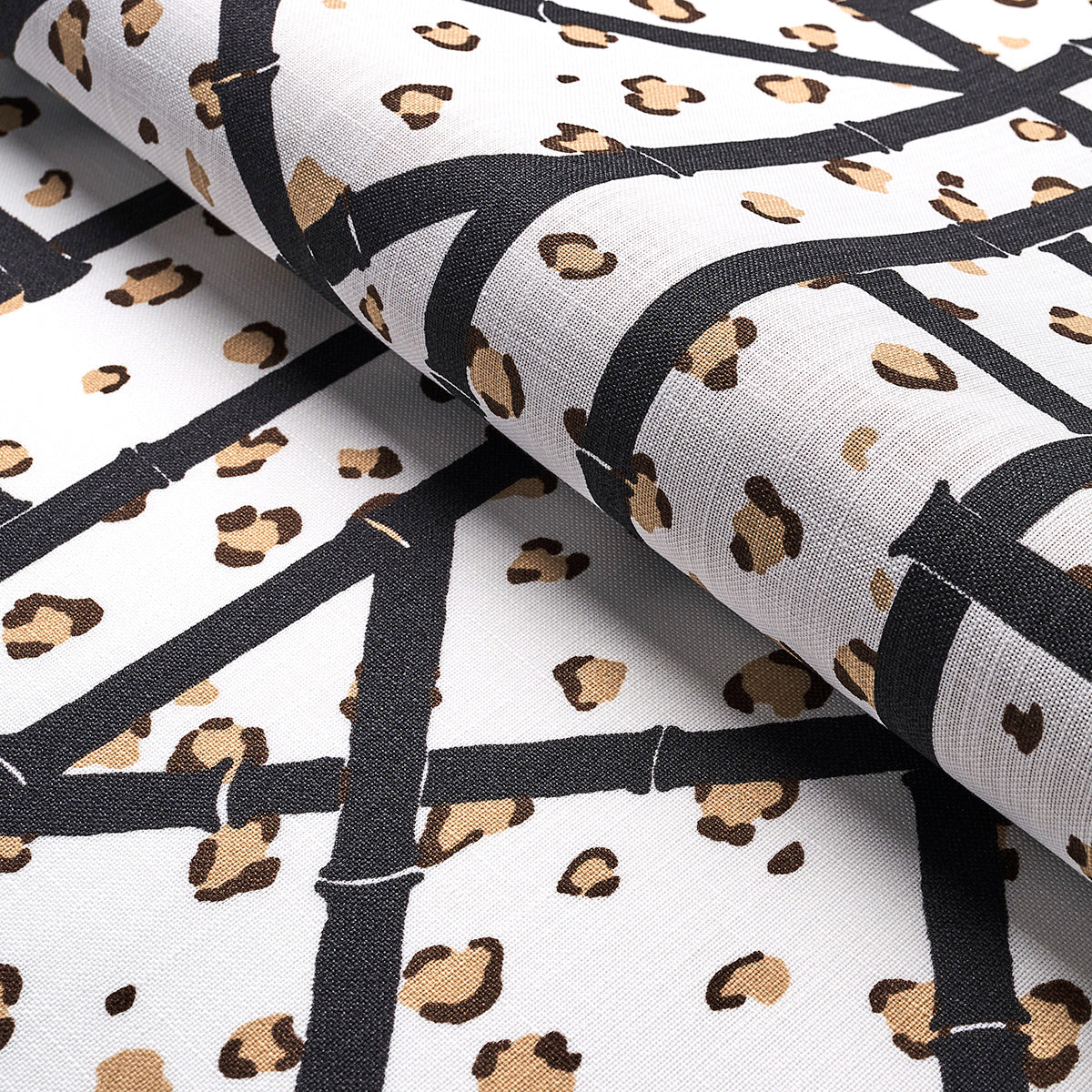 FANCY-BEAST-INDOOR-OUTDOOR-ONYX-DESERT-SCHUMACHER-180951 - Schumacher Fabric