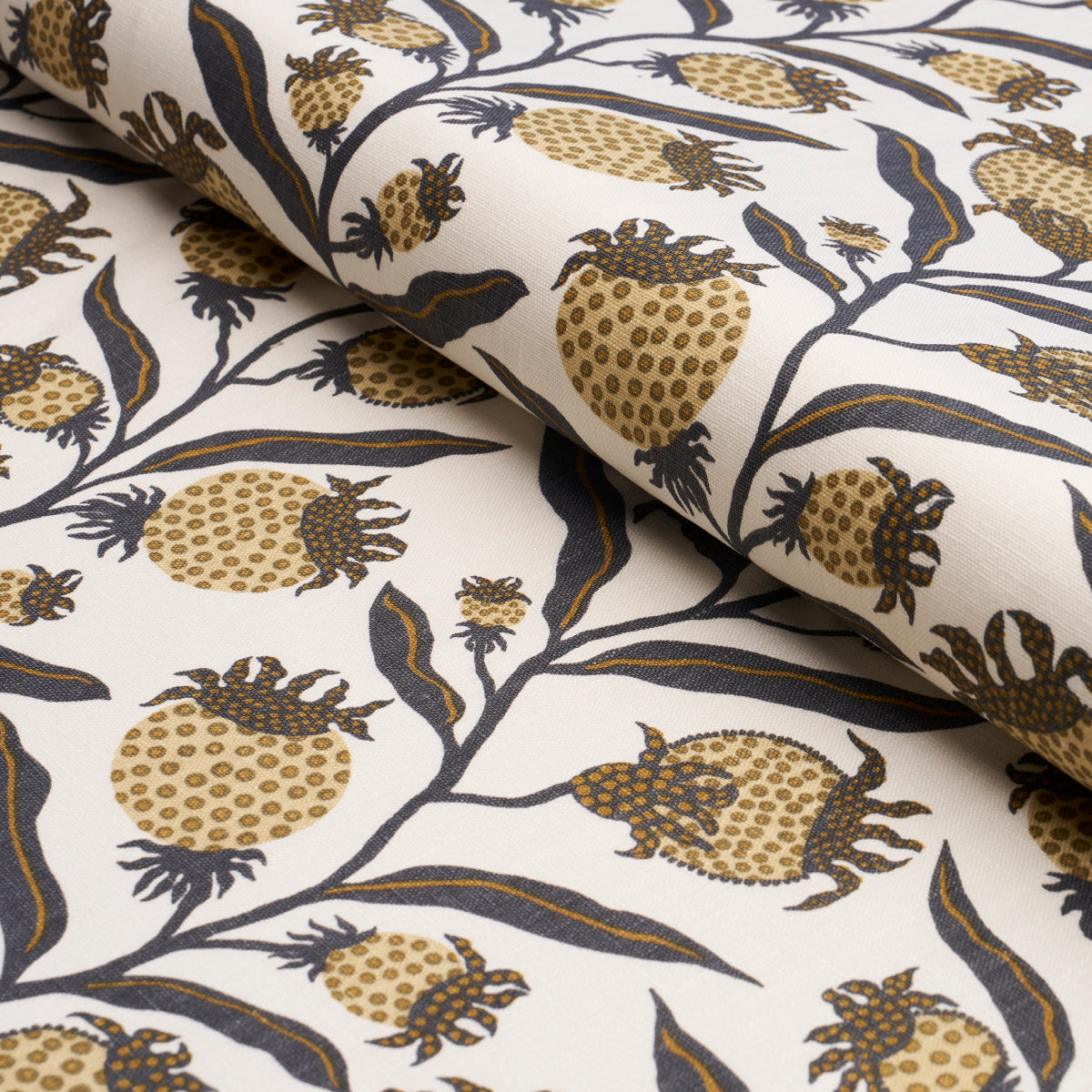 THISTLE-VINE-BLACK-GOLD-SCHUMACHER-181681 - Schumacher Fabric