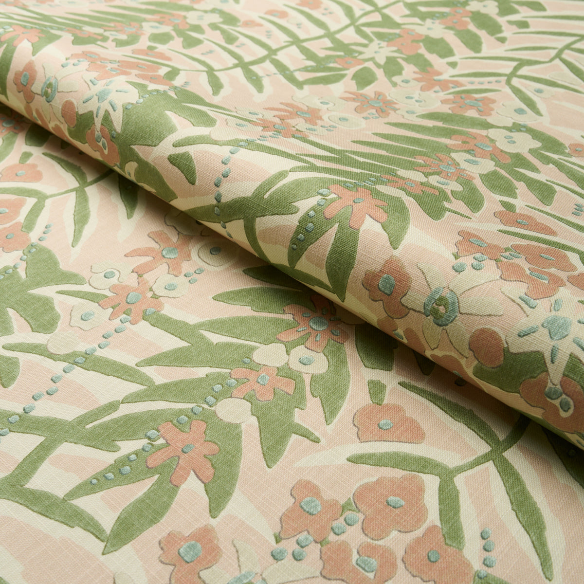 ASHBEE-BOTANICAL-PETAL-SCHUMACHER-182150 - Schumacher Tela