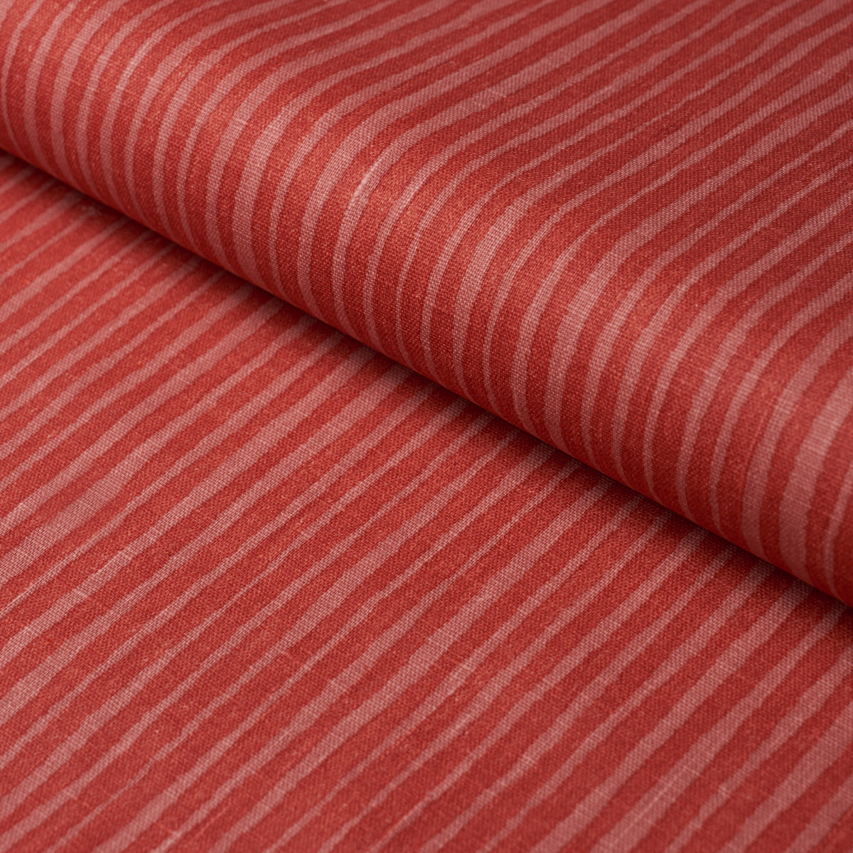HALLUCINATION-CORAL-SCHUMACHER-182620