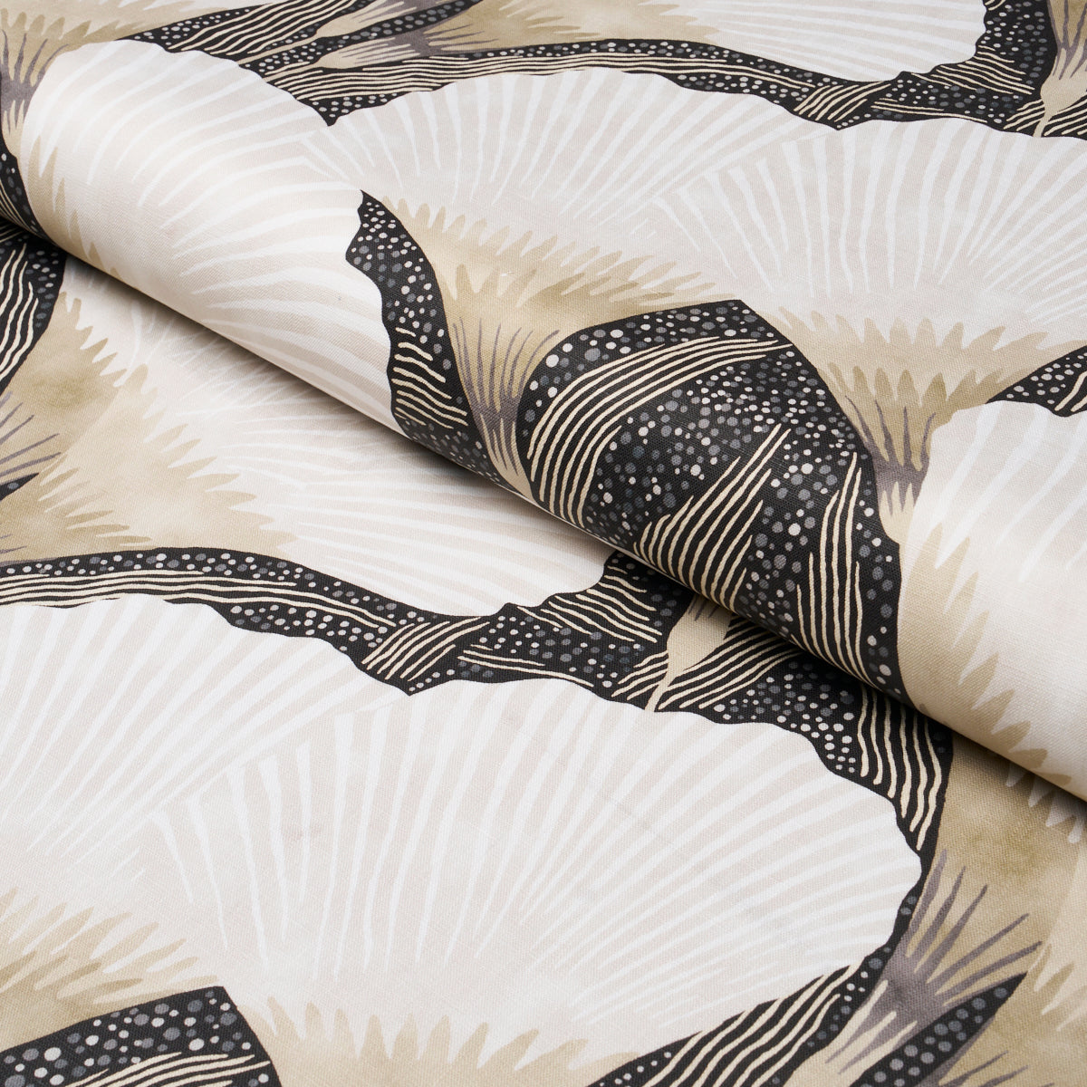 CONSTANCE-BLACK-SCHUMACHER-182862 - Schumacher Fabric