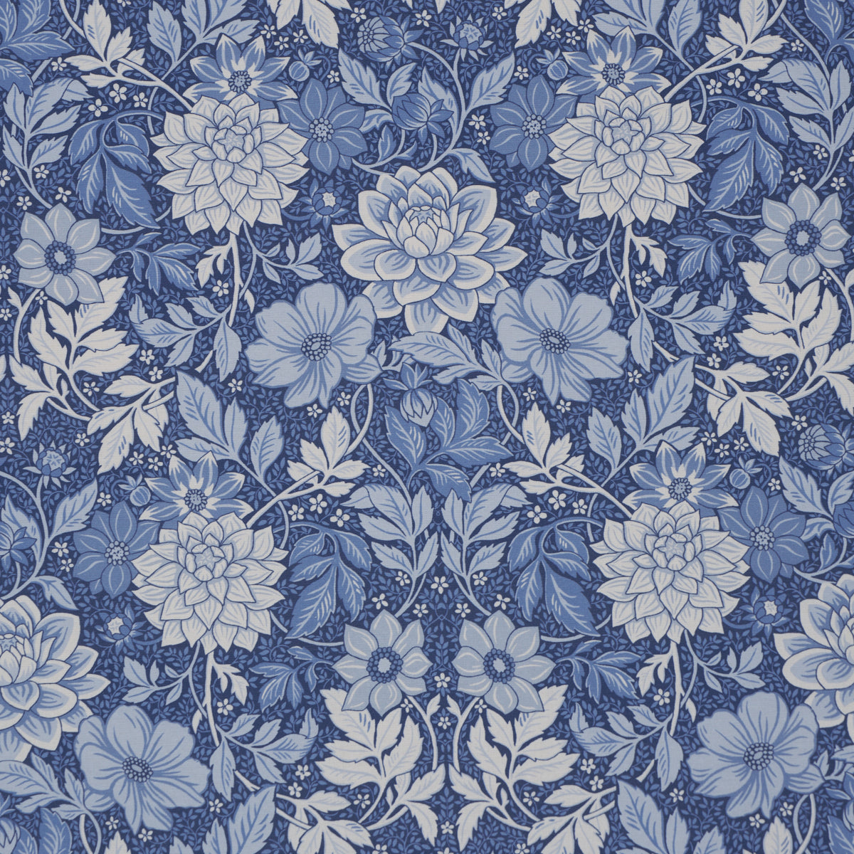 DAHLIA-GARDEN-BLUE-AND-WHITE-SCHUMACHER-182972 - Schumacher Fabric