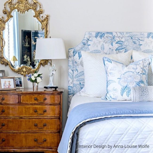 Davenport Print - Frost Blue - Lee Jofa Fabric
