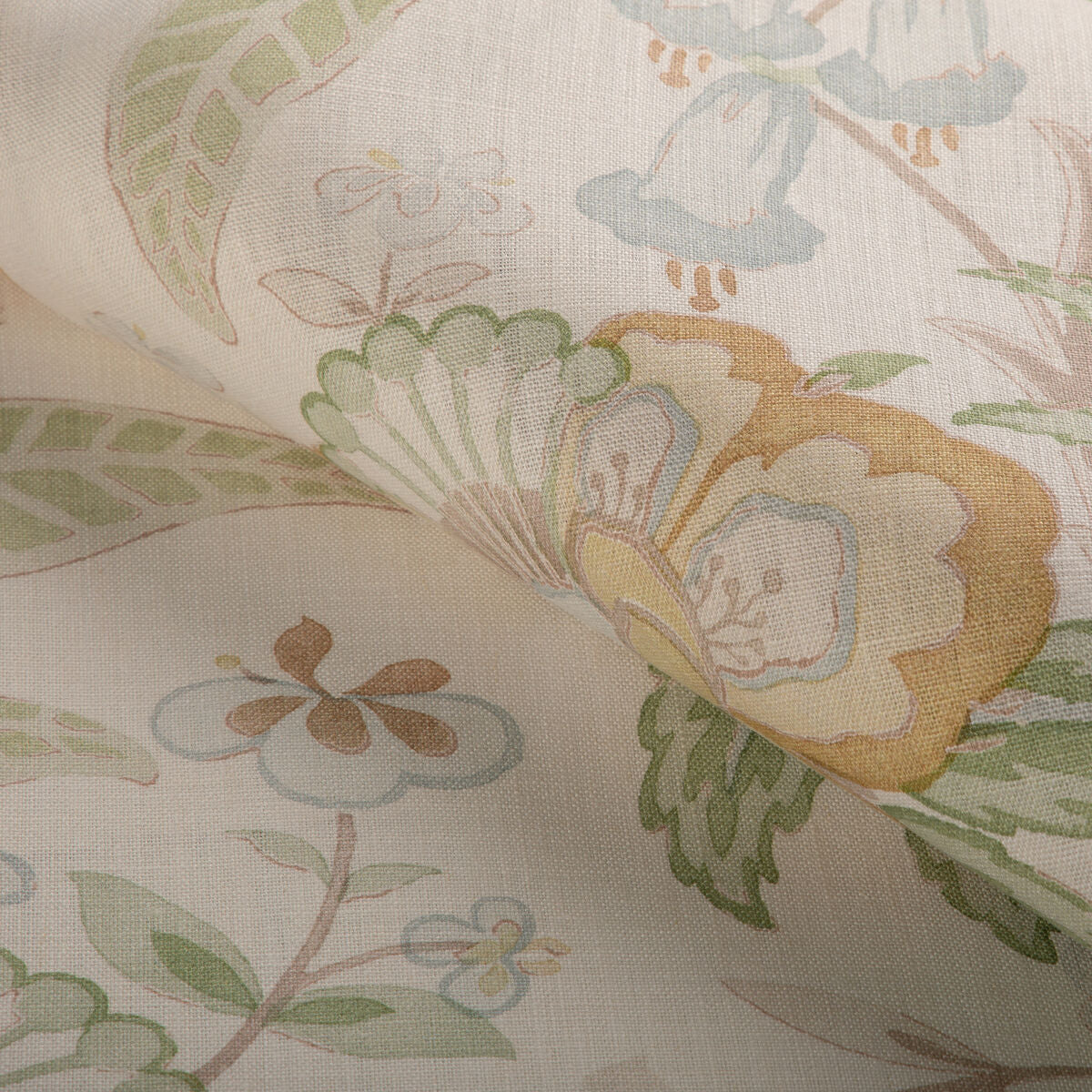 Davenport Print - Golden - Lee Jofa Fabric