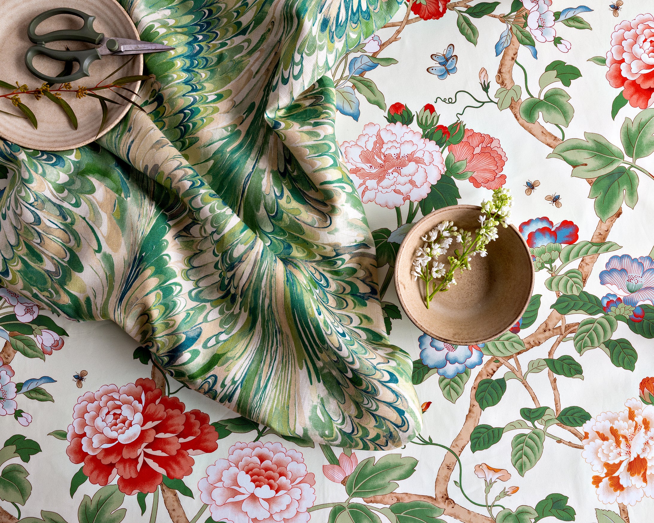 Taplow Print - Jade/Leaf - Lee Jofa Fabric
