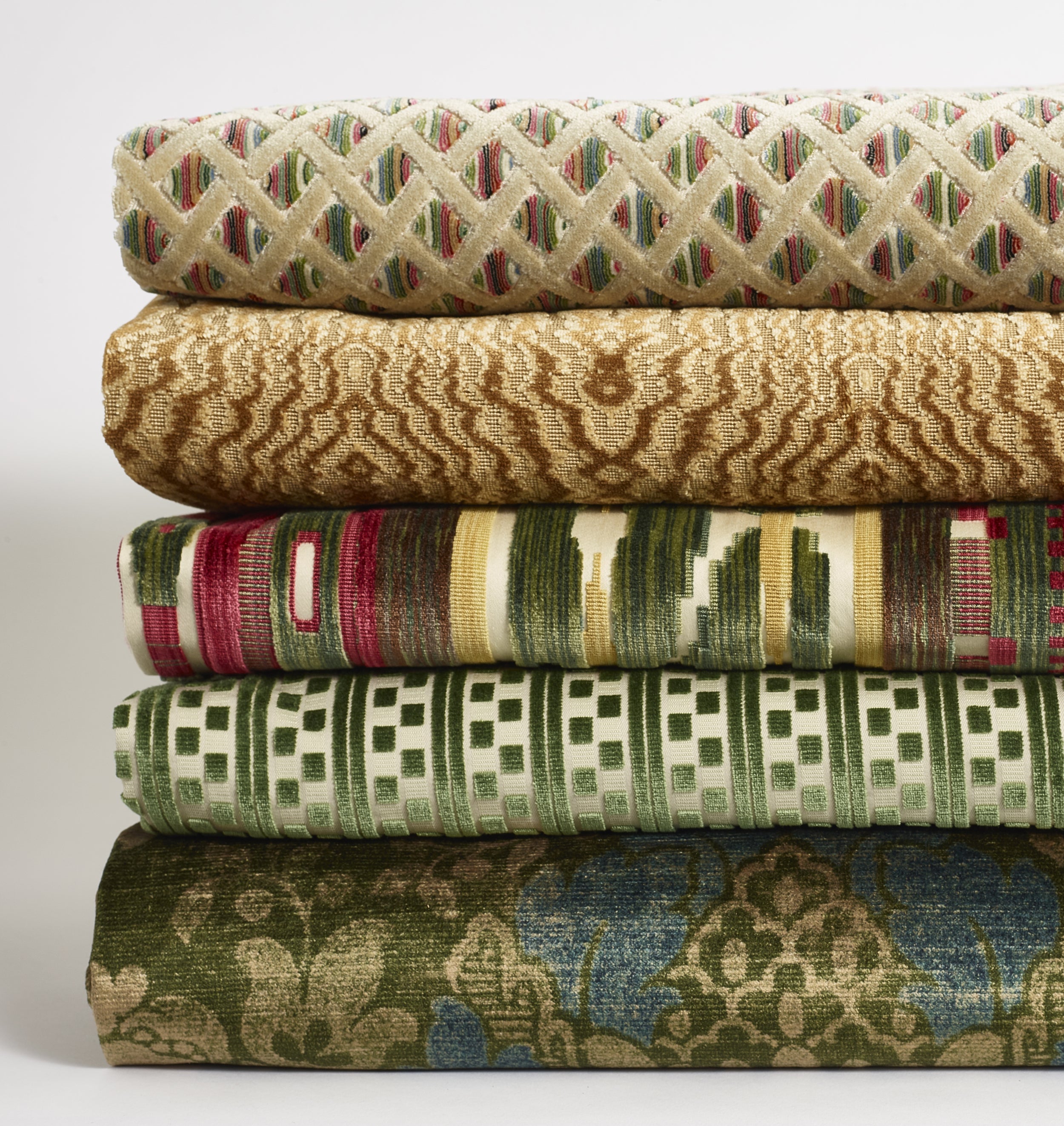 Desning Velvet - Pink/Gold - Lee Jofa Fabric