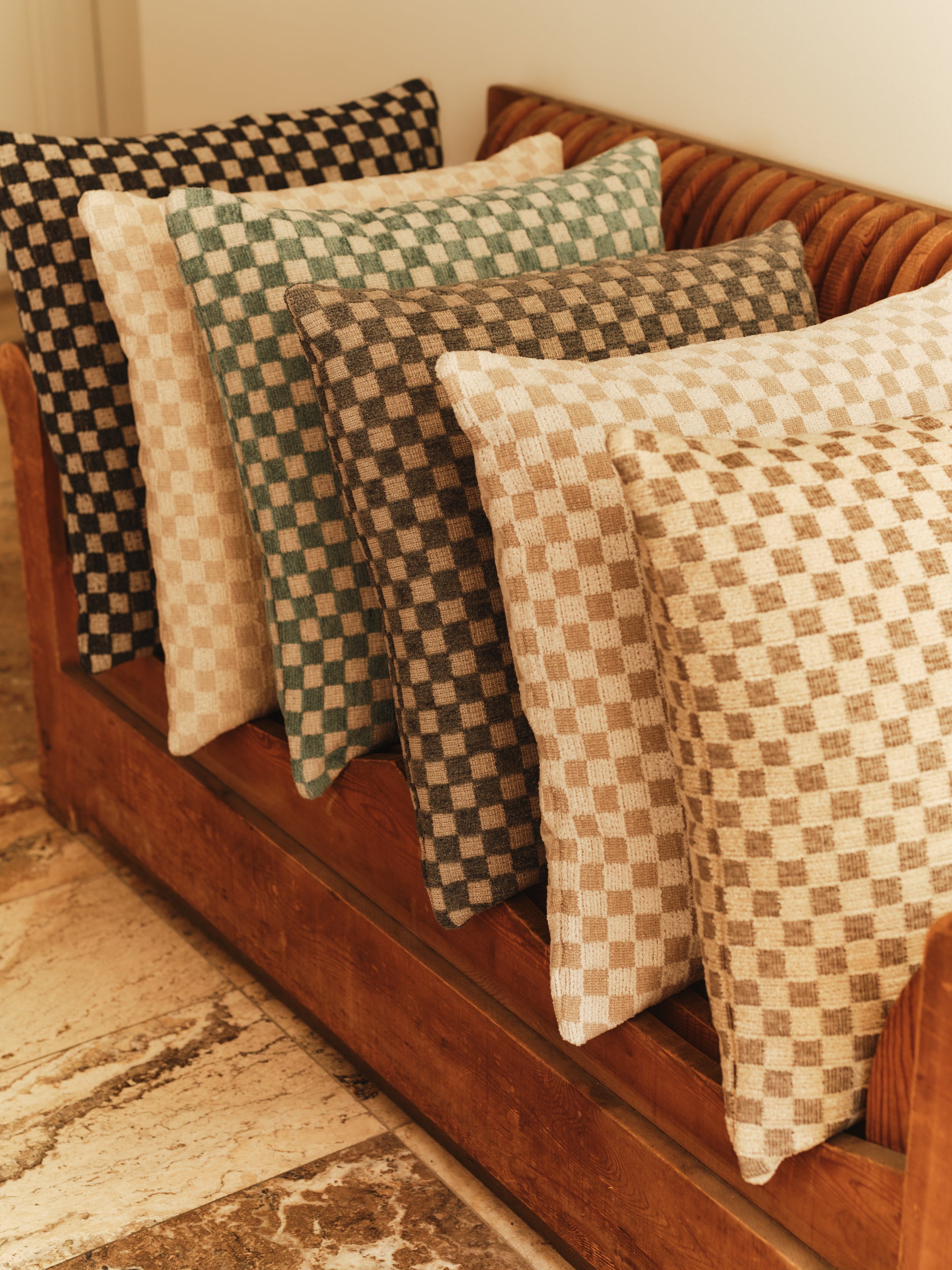 Quay - Shell - Lee Jofa Modern Fabric