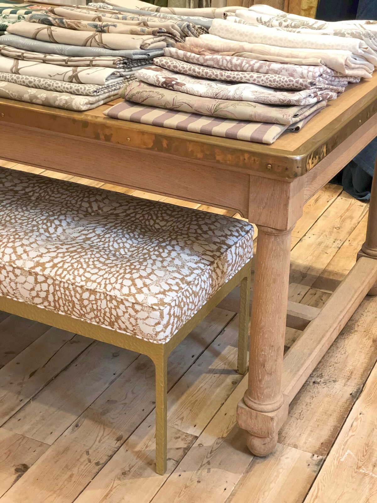 Ocelot - Ochre - LEE JOFA Tela