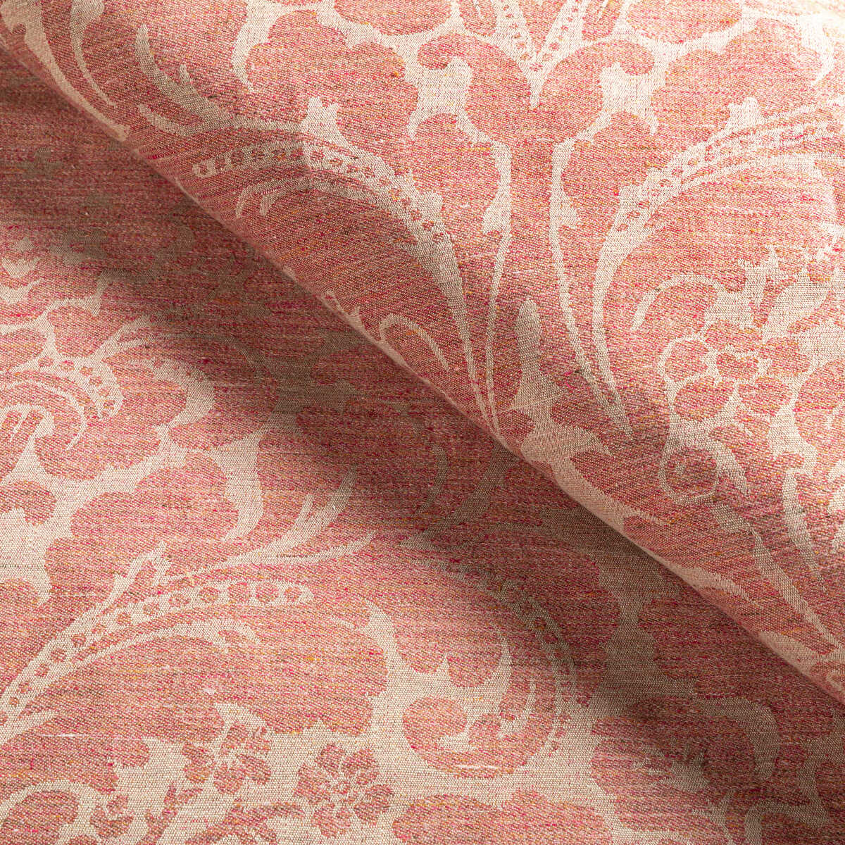 Acanthus Damask - Berry - LEE JOFA Tela