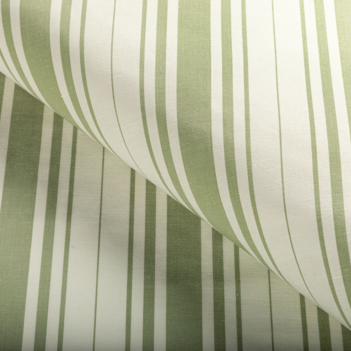 Baldwin Stripe - Celery - Lee Jofa Tela