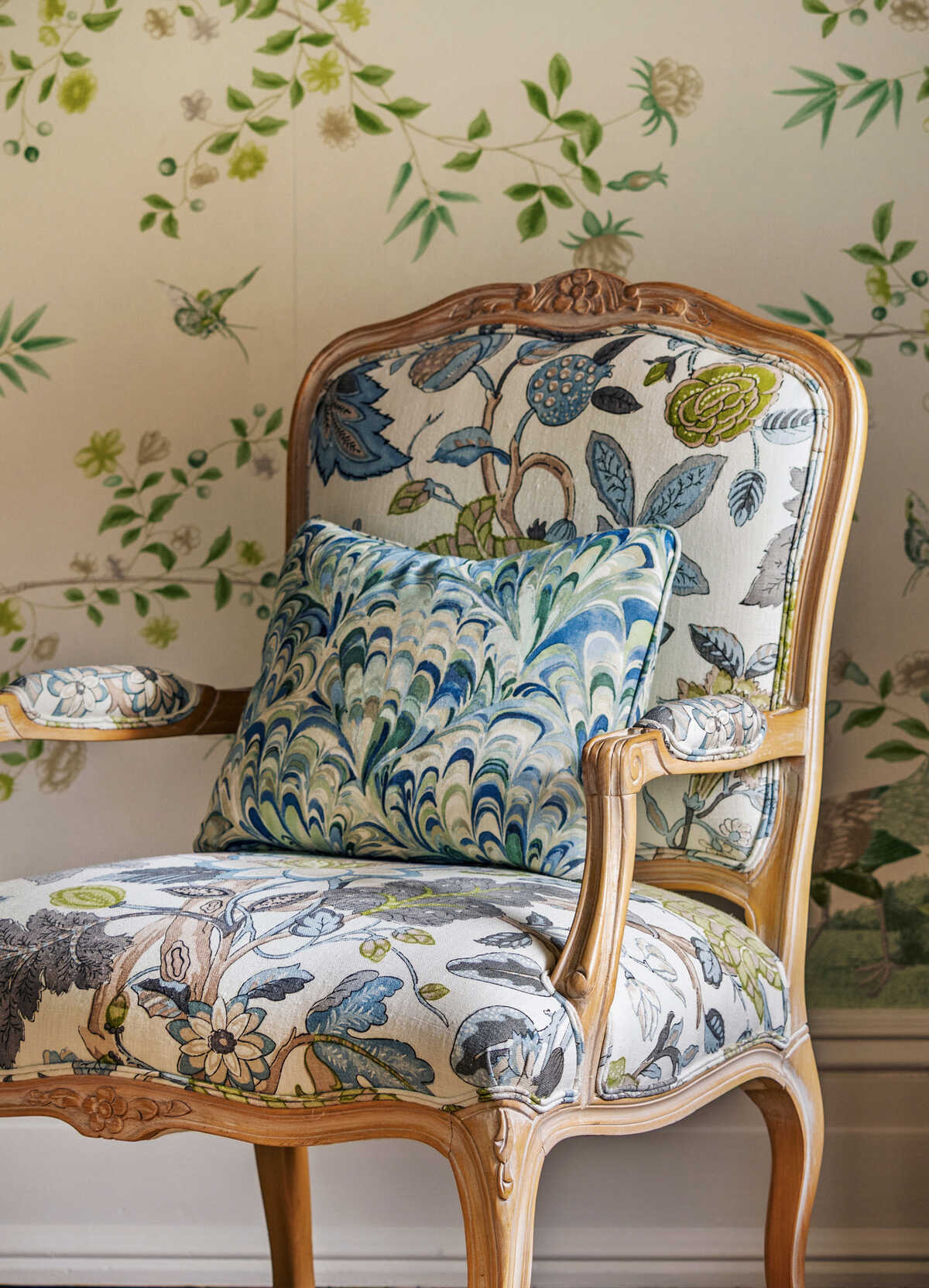 Hazelwood Print - Mineral - LEE JOFA Fabric