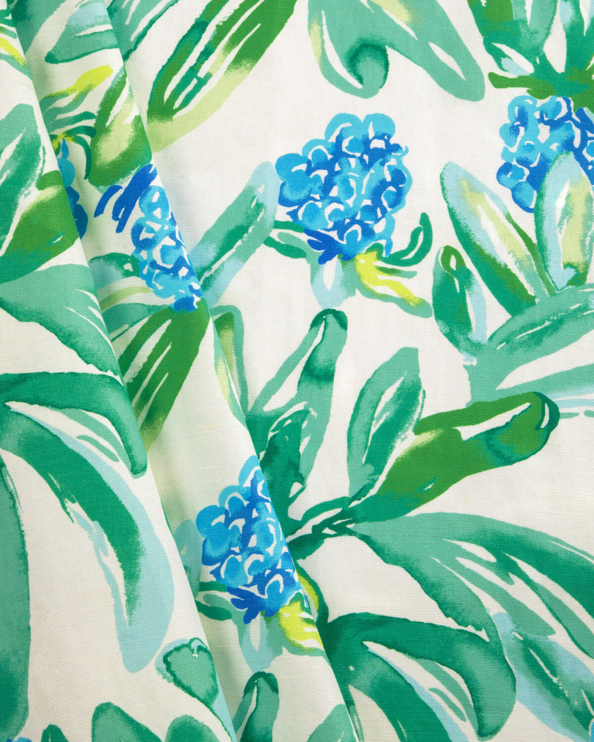 Island Exotic - Blue - LEE JOFA Fabric