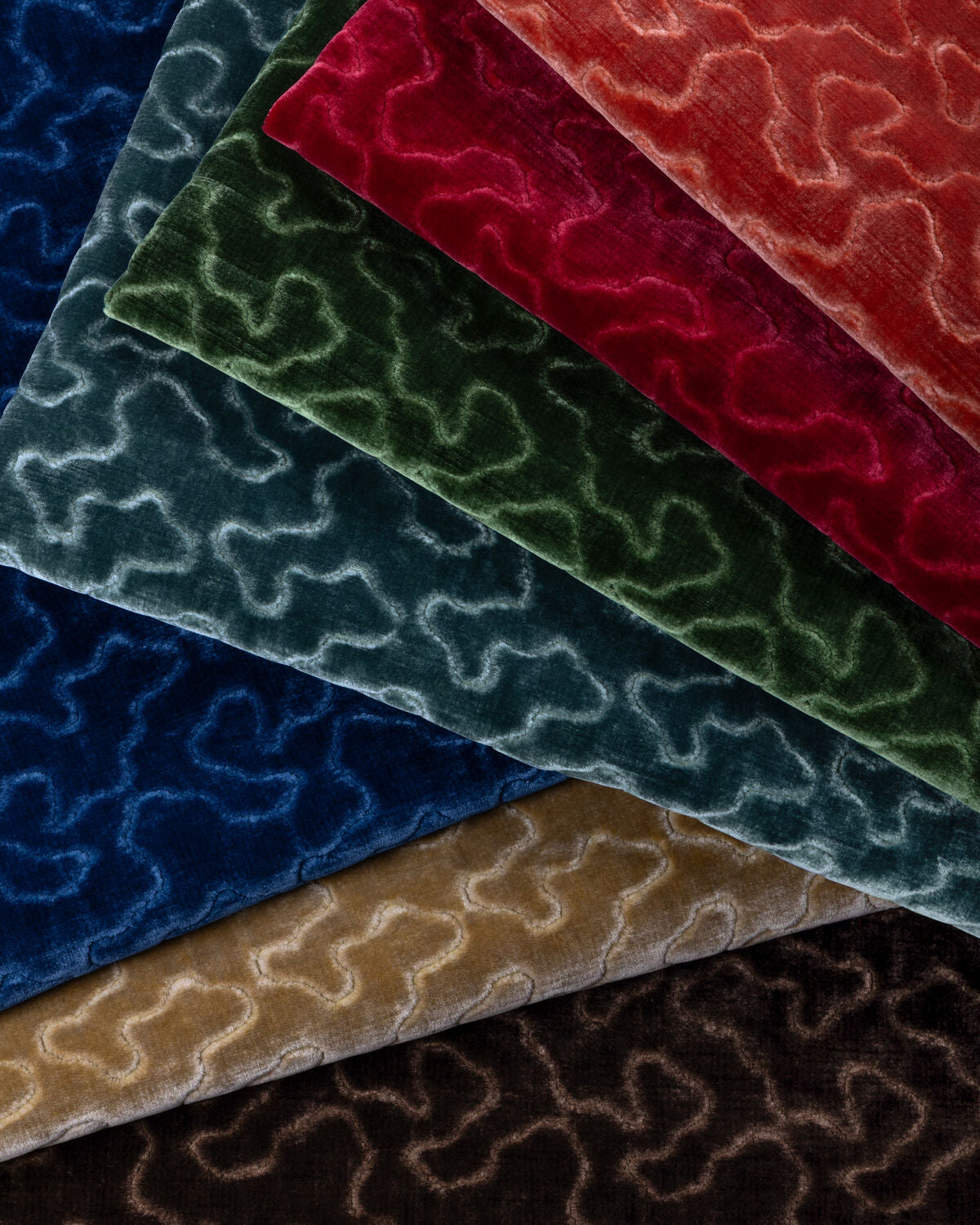 Marlowe Velvet - Leaf - Lee Jofa Fabric