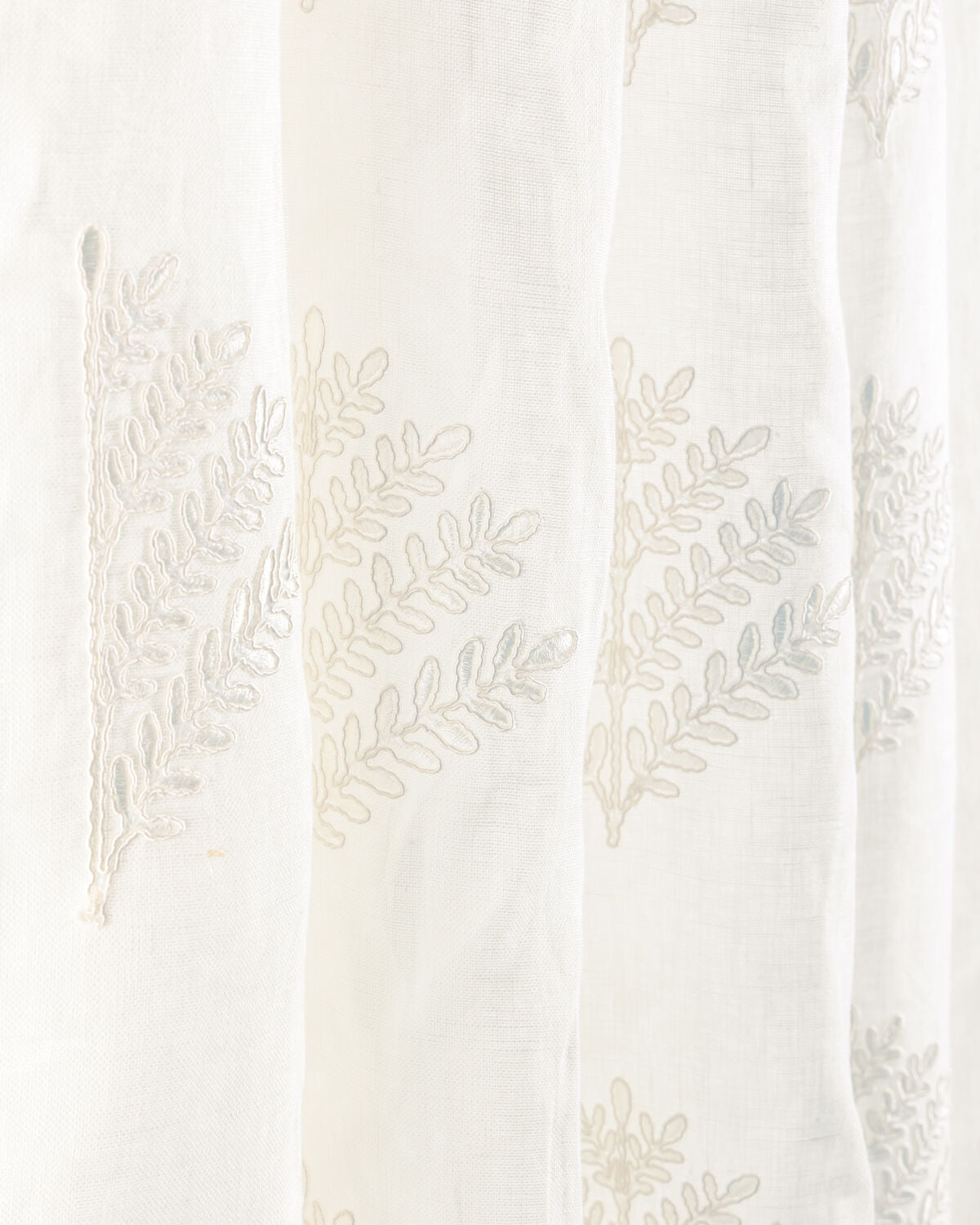 Fernly Emb - Ivory - Lee Jofa Fabric